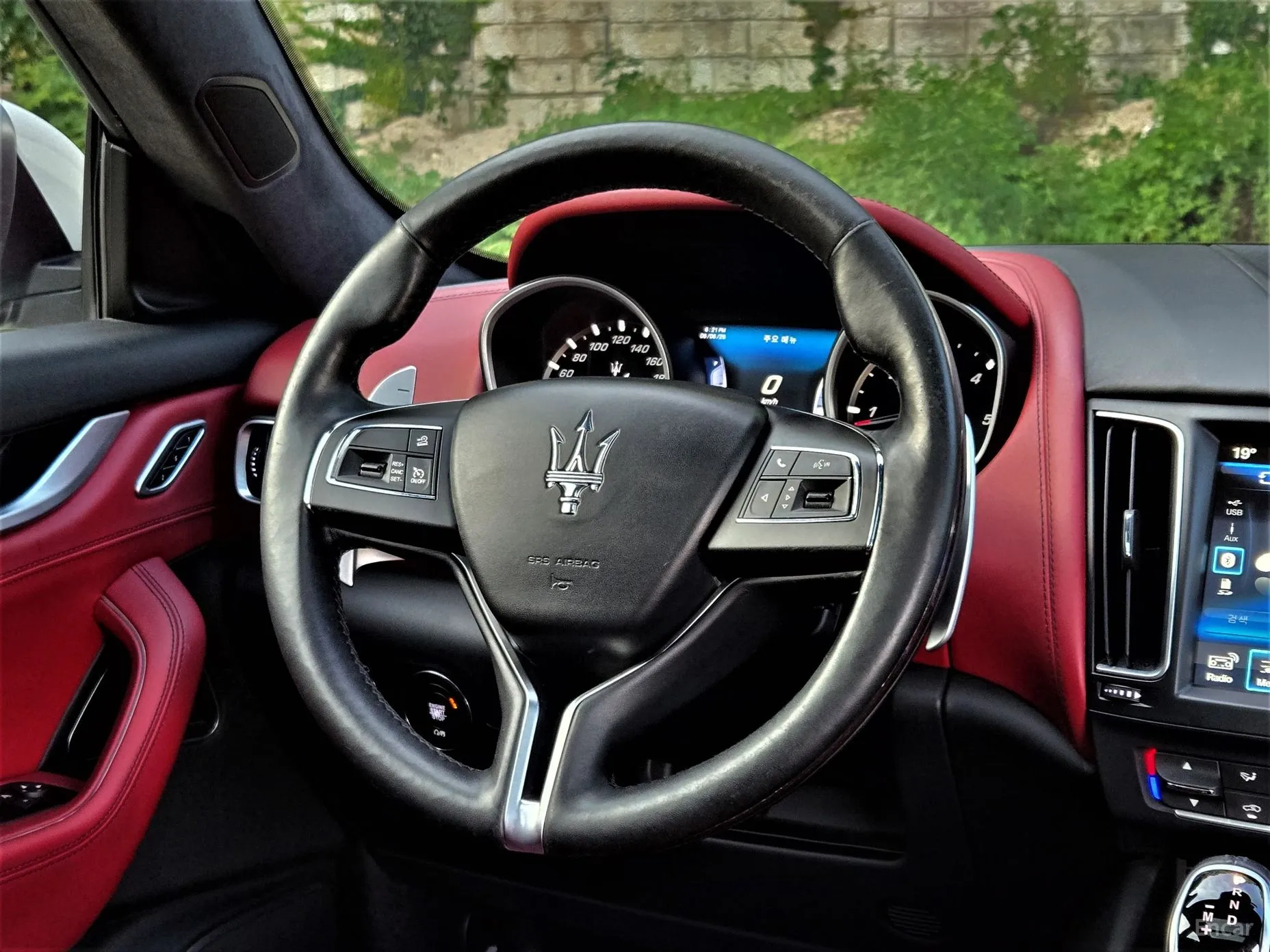 Maserati Levante превью 8