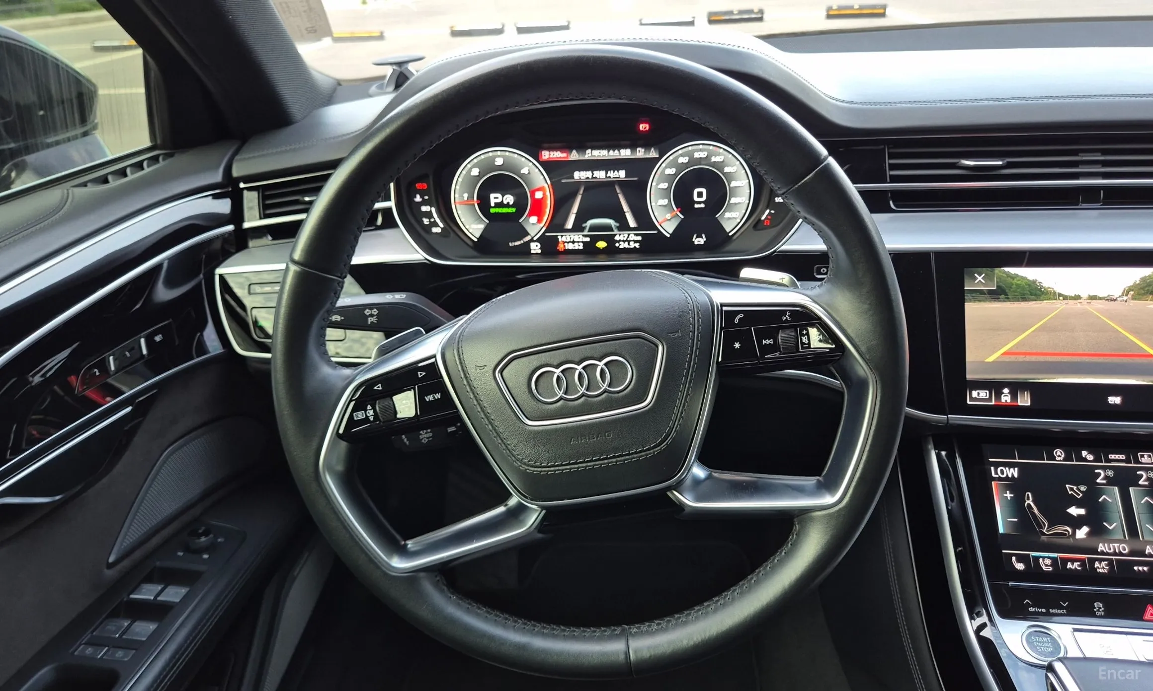 Audi A8 (D5) превью 11