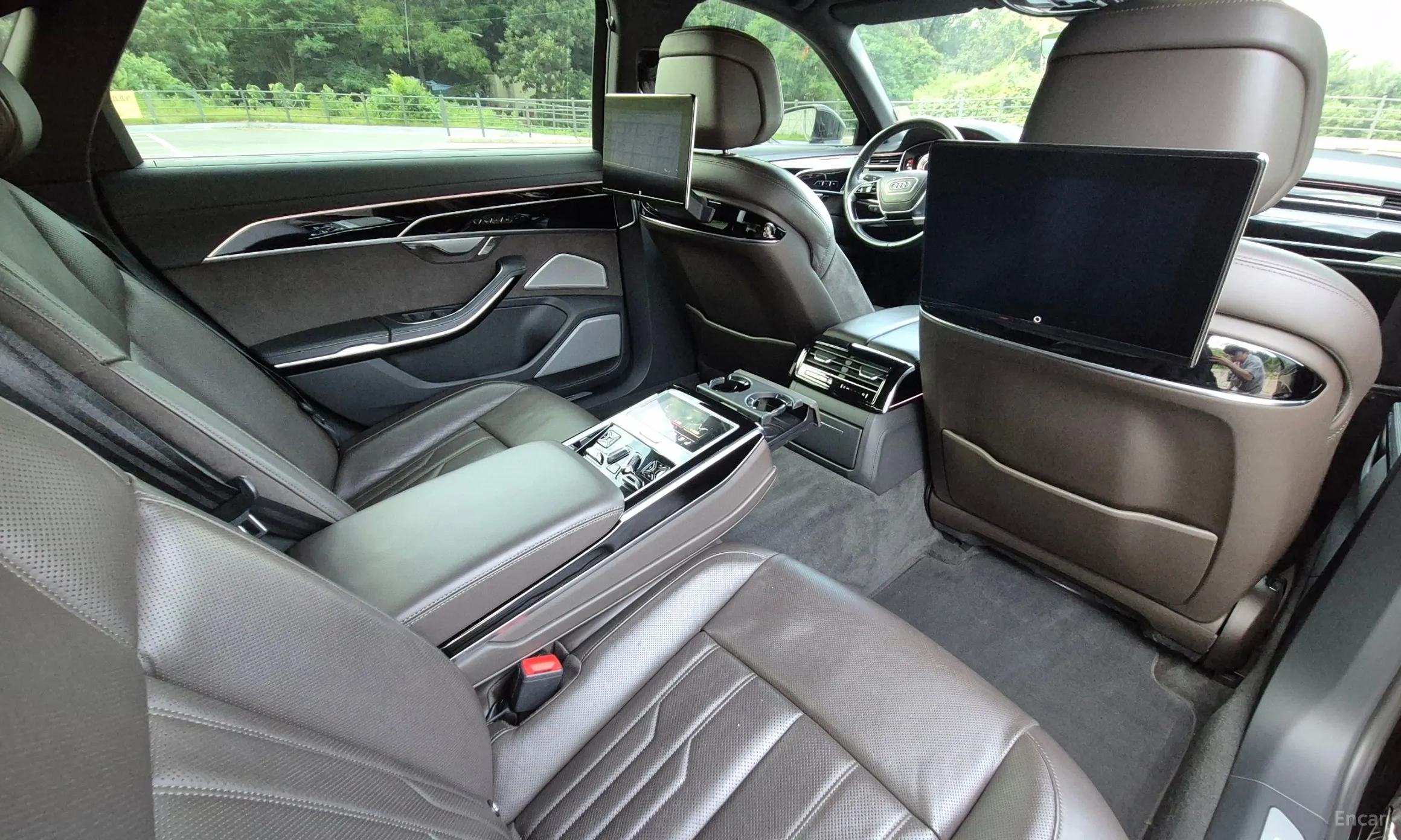 Audi A8 (D5) превью 16