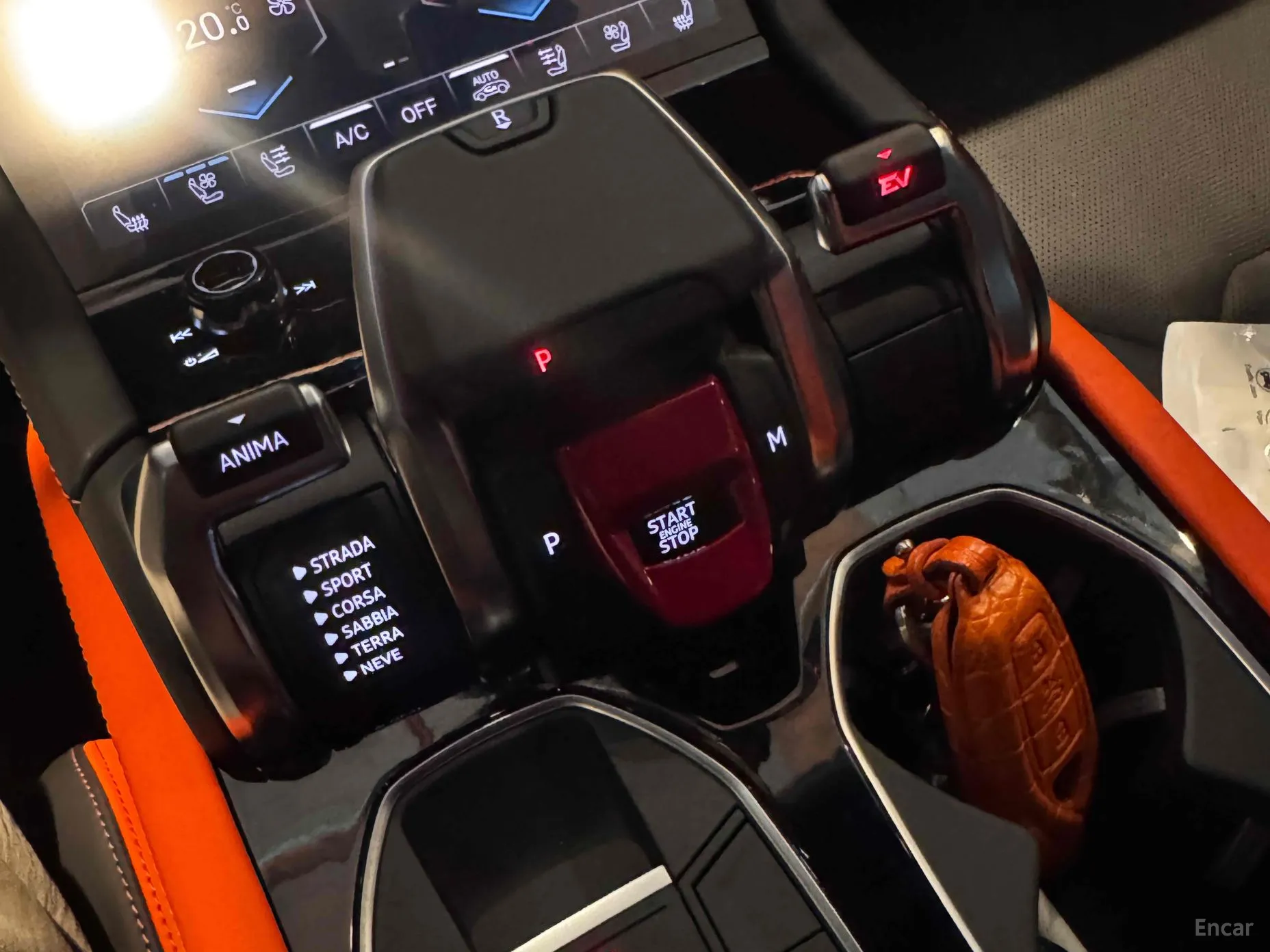 Lamborghini Urus превью 9