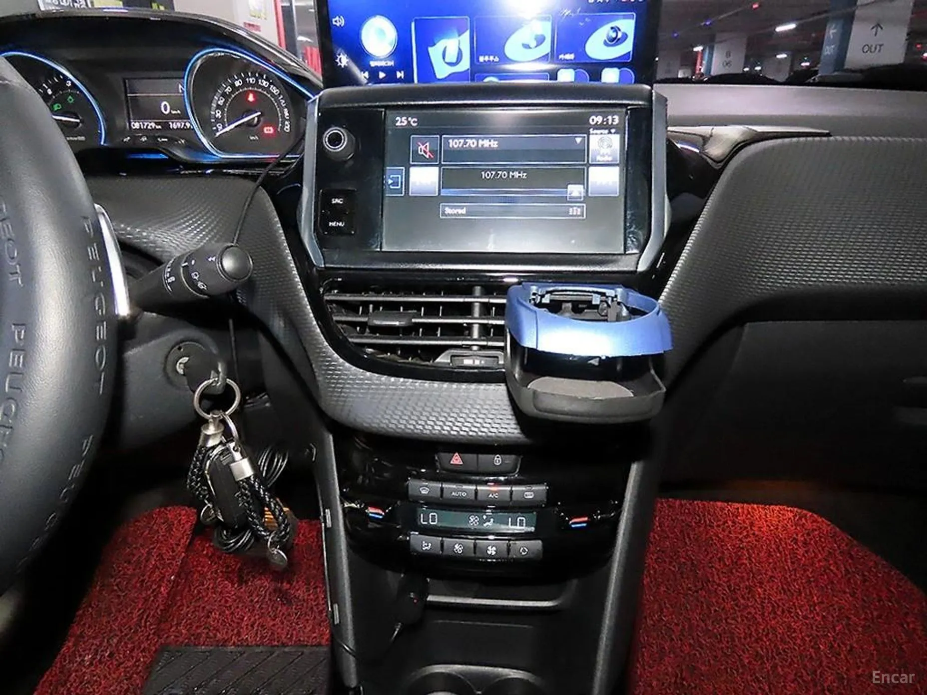 Peugeot 2008. превью 12