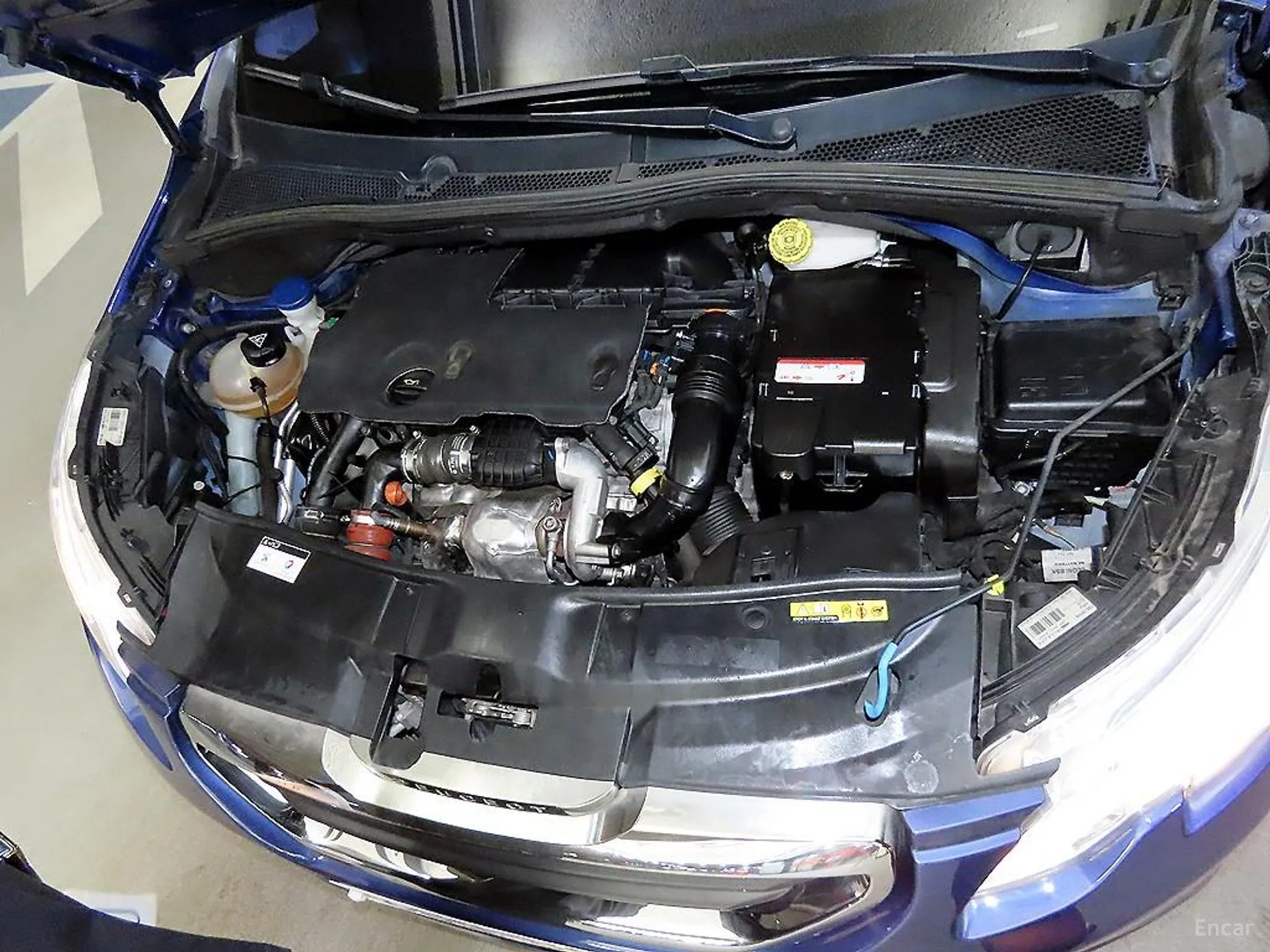 Peugeot 2008. превью 6