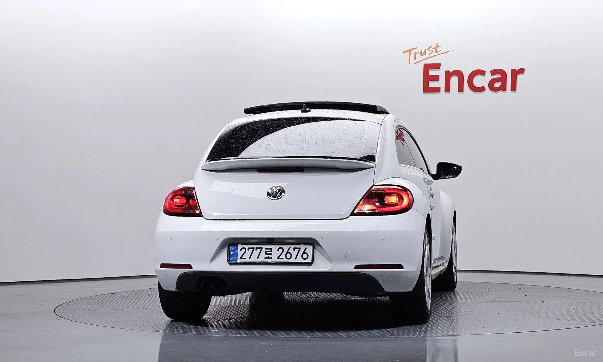 Volkswagen The Beetle превью 4