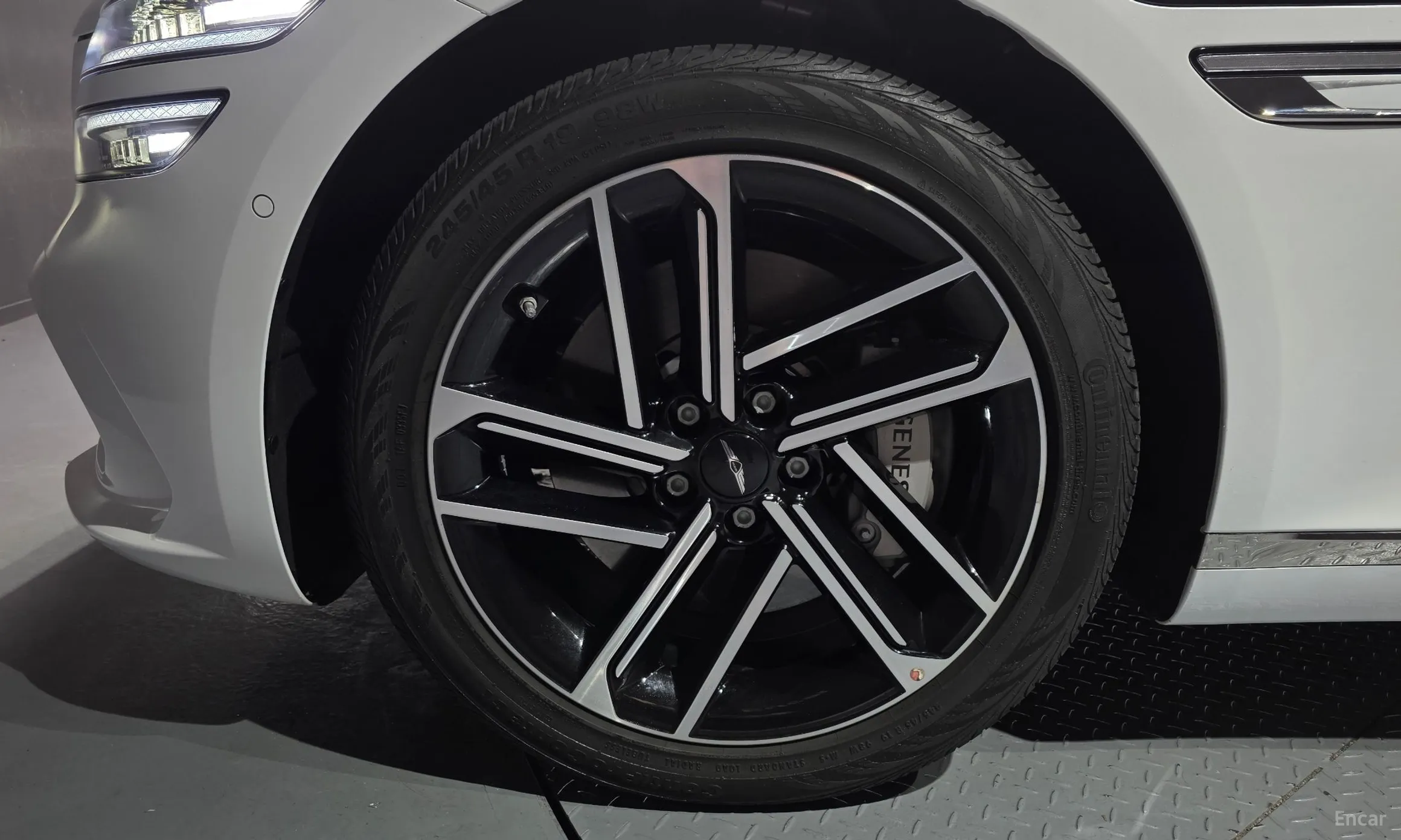 Genesis G80 (RG3) превью 5