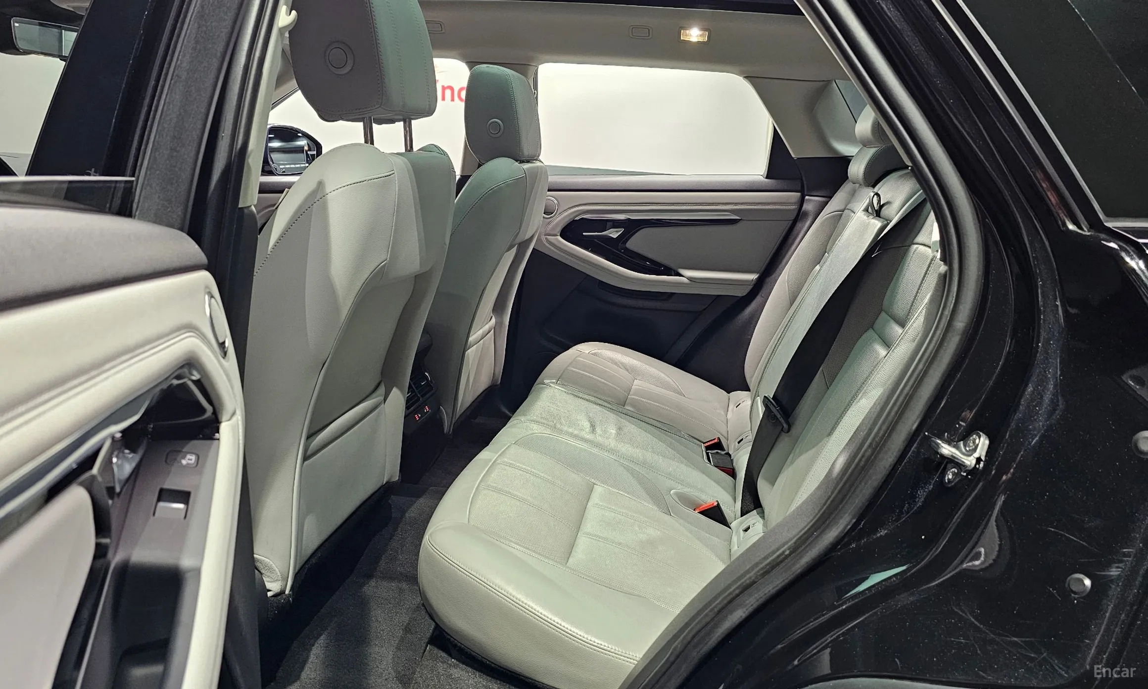 Land Rover Range Rover Evoque 2nd Generation превью 11