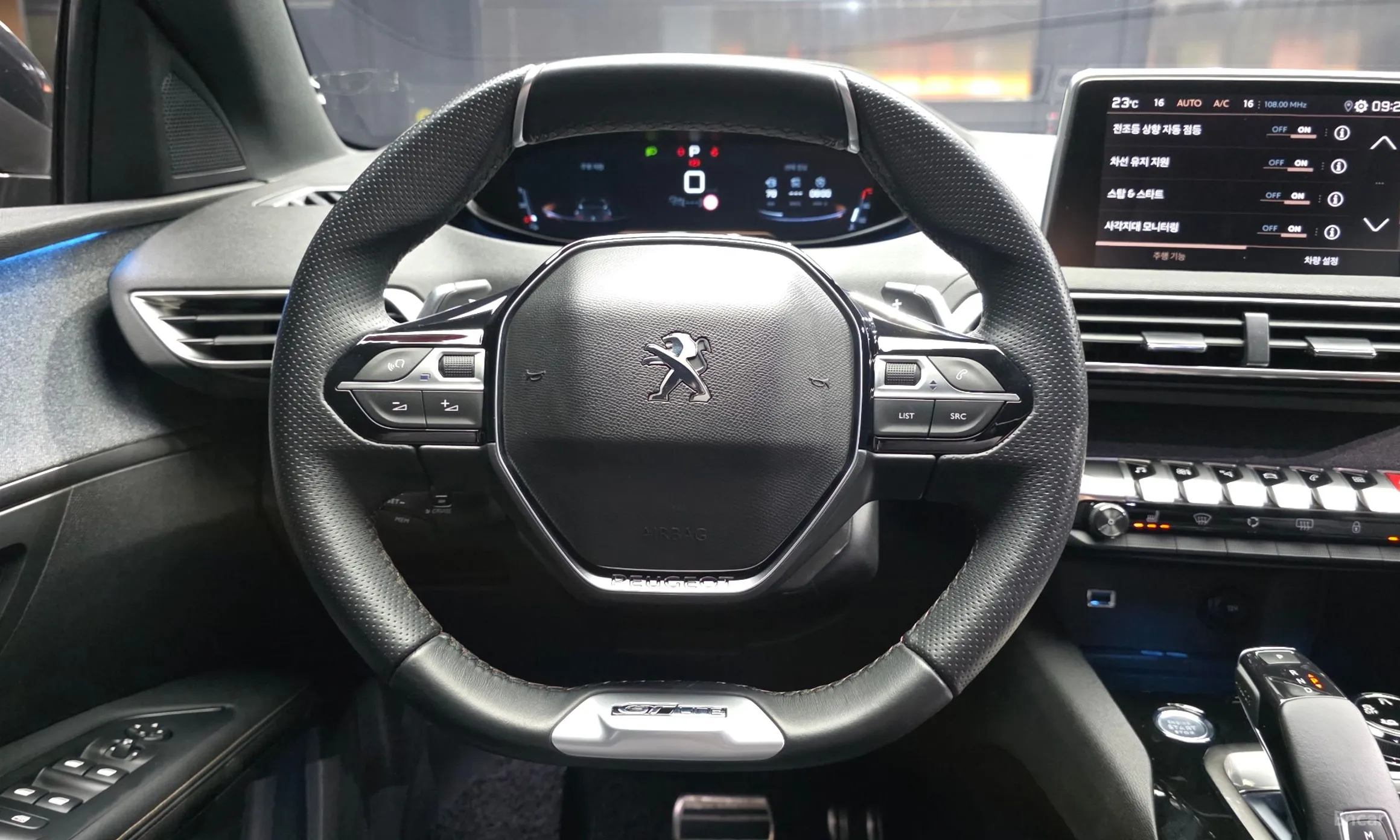 Peugeot 5008 2nd generation превью 13