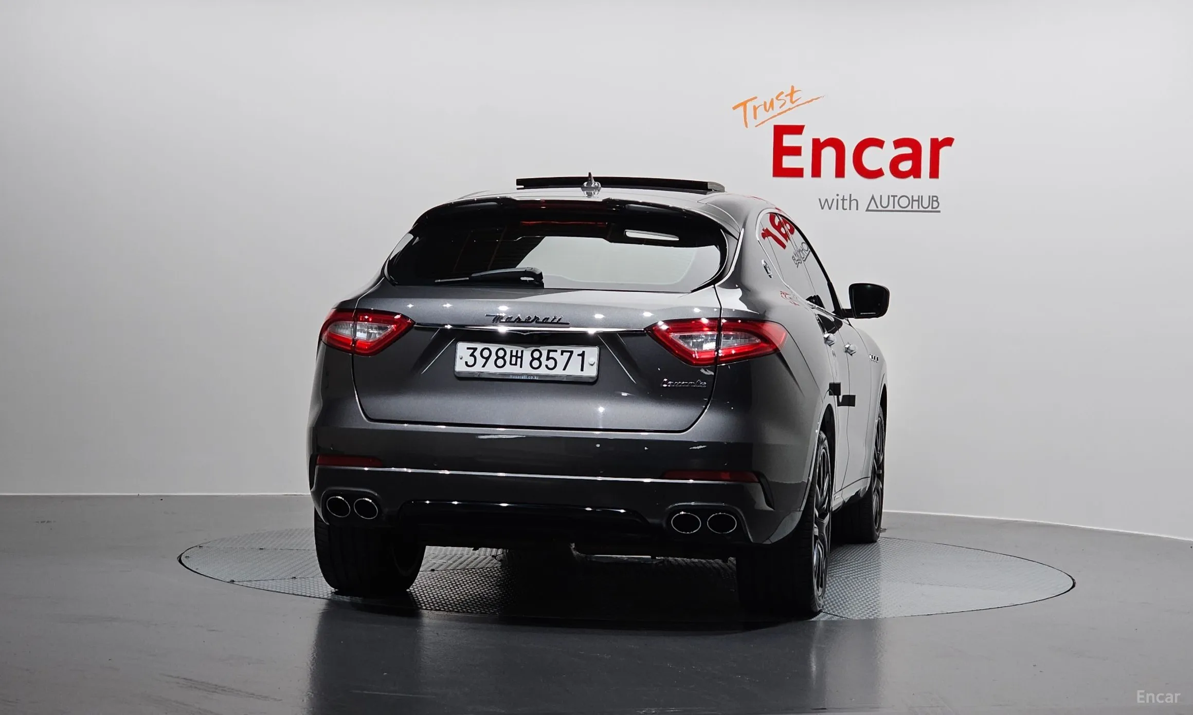 Maserati Levante превью 4