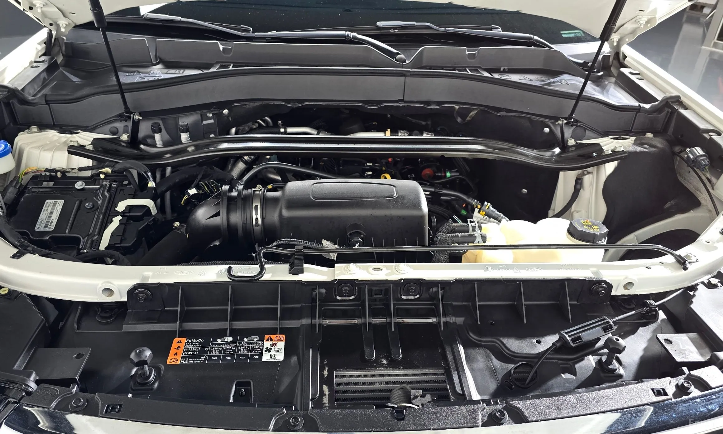Ford Explorer 6th Generation превью 6