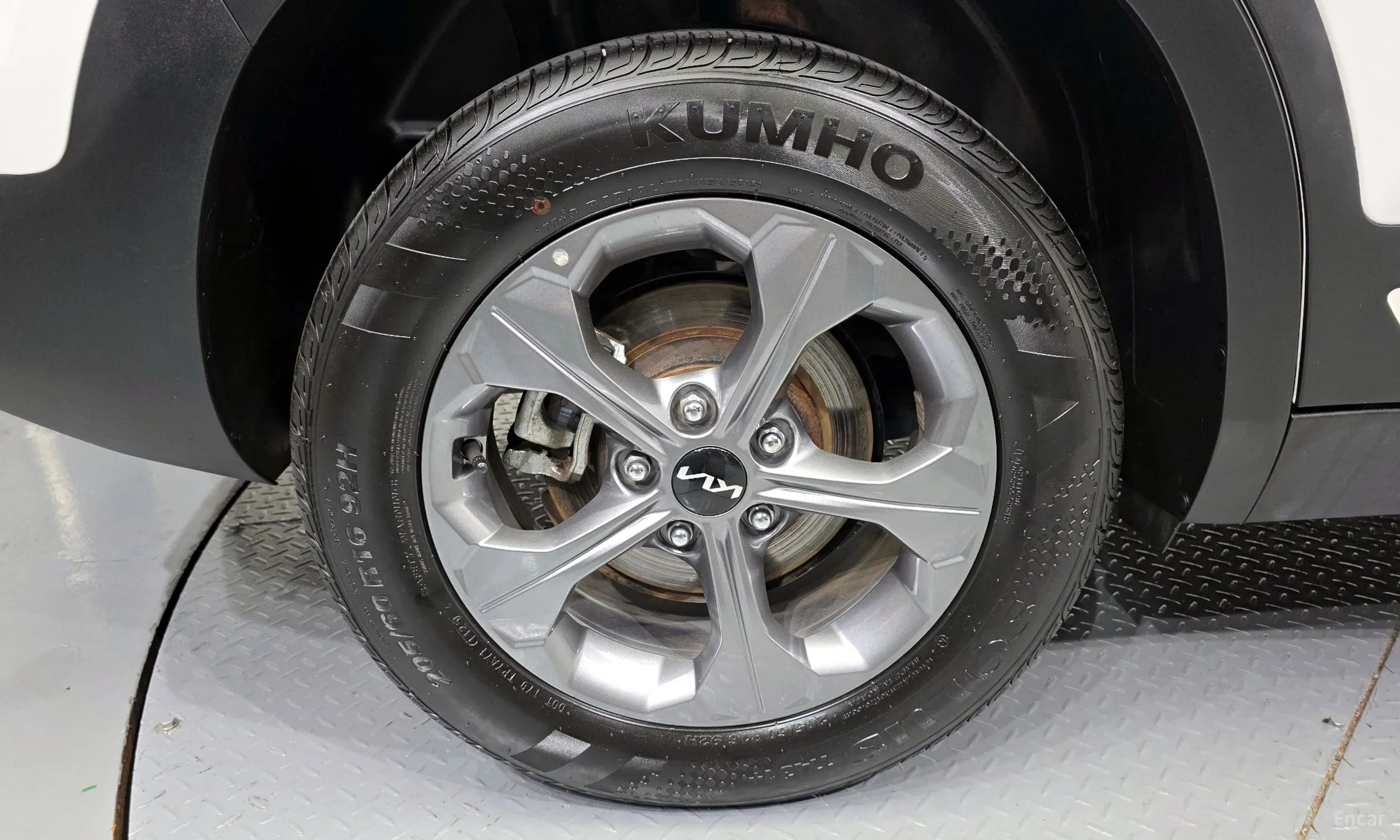 Kia Seltos превью 5
