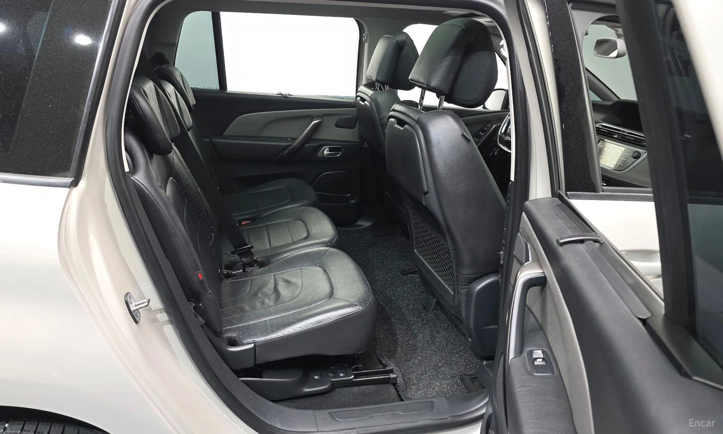 Citroën/DS Grand C4 Picasso превью 12