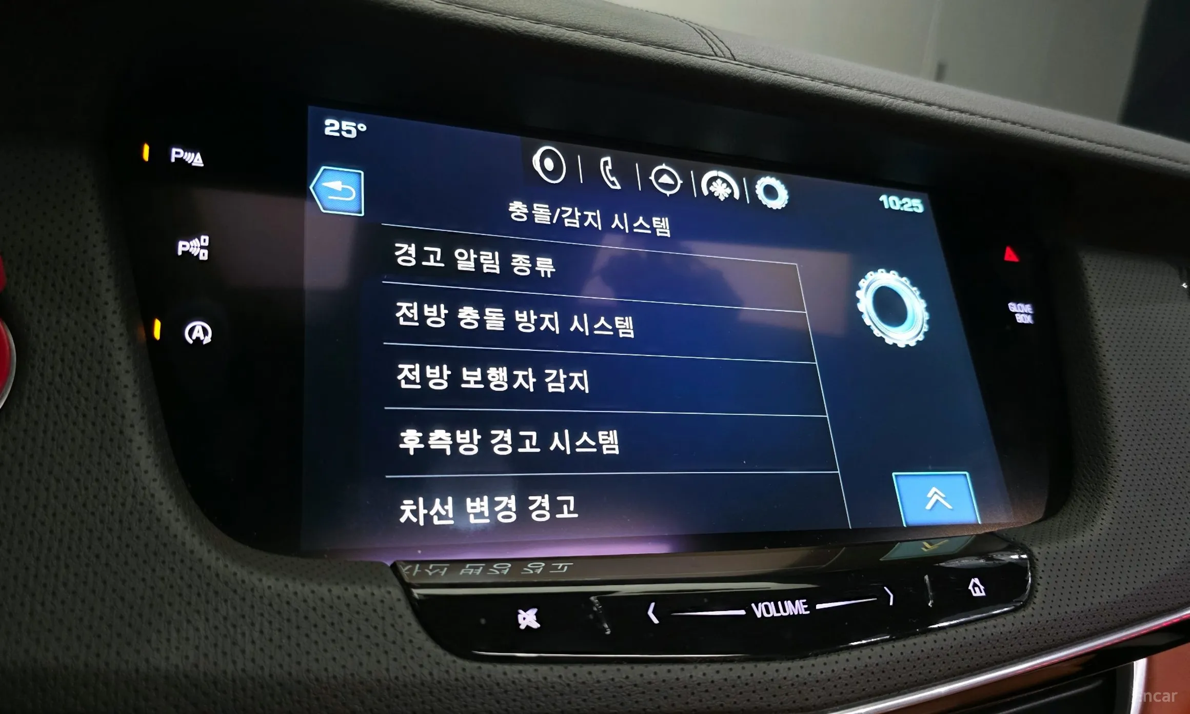 Cadillac CT6 превью 19
