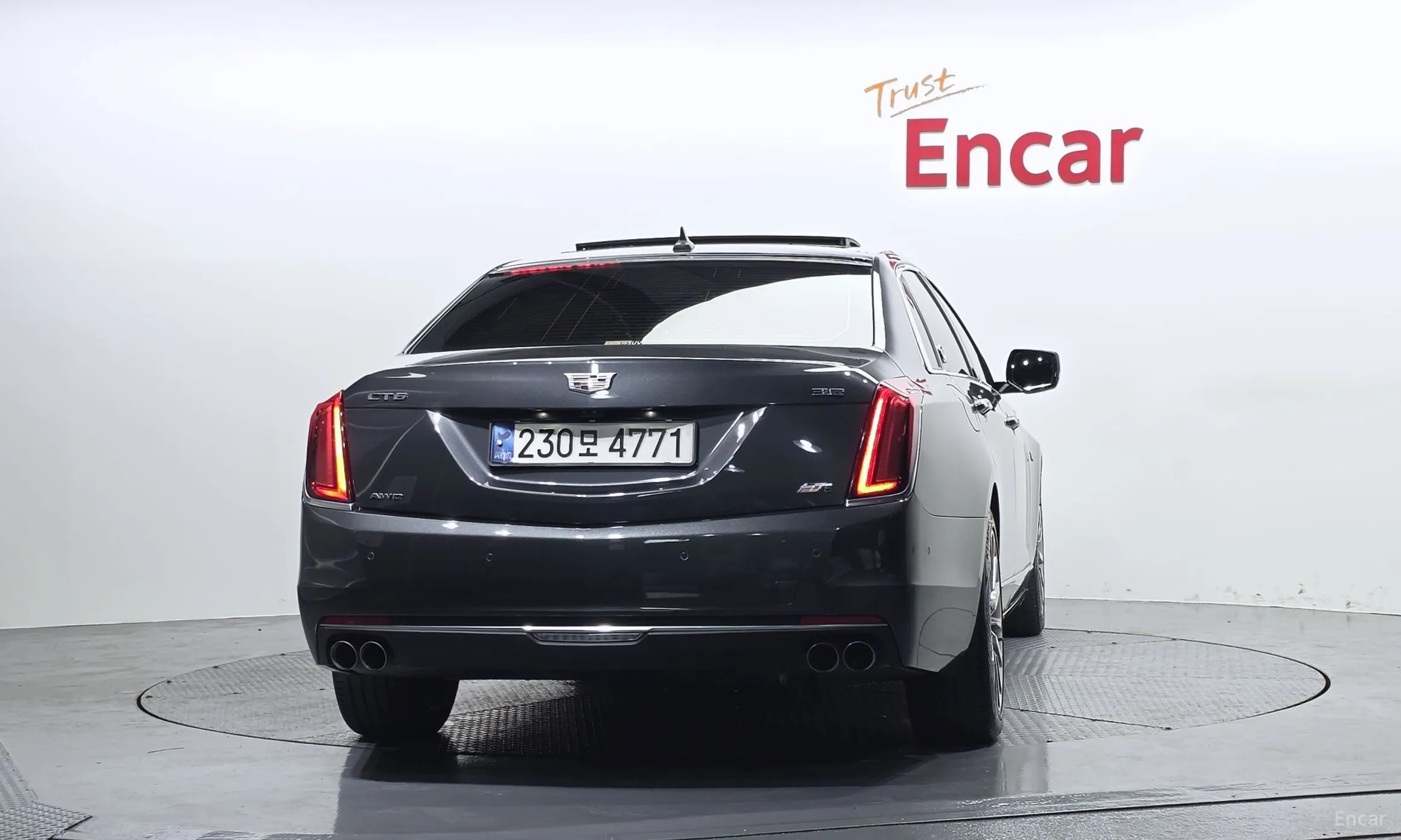 Cadillac CT6 превью 4