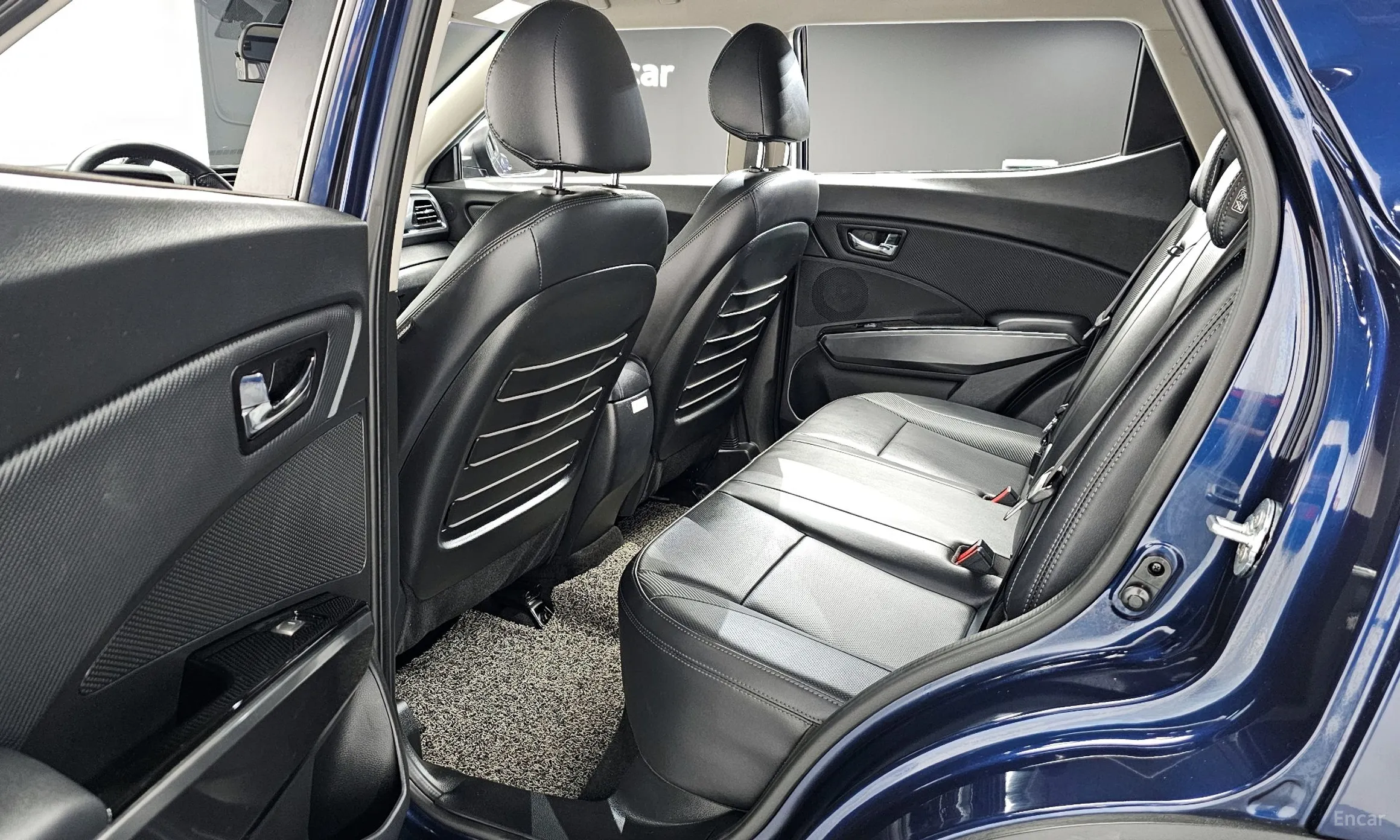 KG Mobility (SsangYong) Berry New Tivoli превью 11