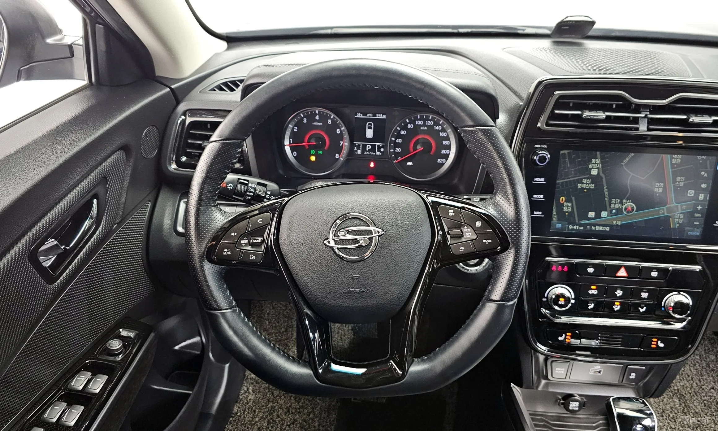 KG Mobility (SsangYong) Berry New Tivoli превью 12