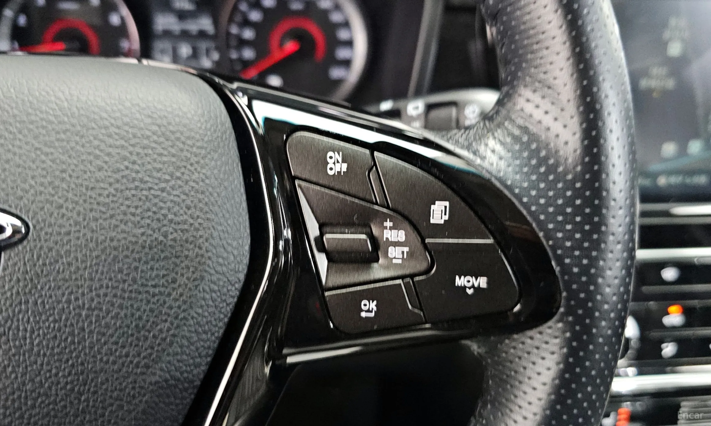 KG Mobility (SsangYong) Berry New Tivoli превью 16
