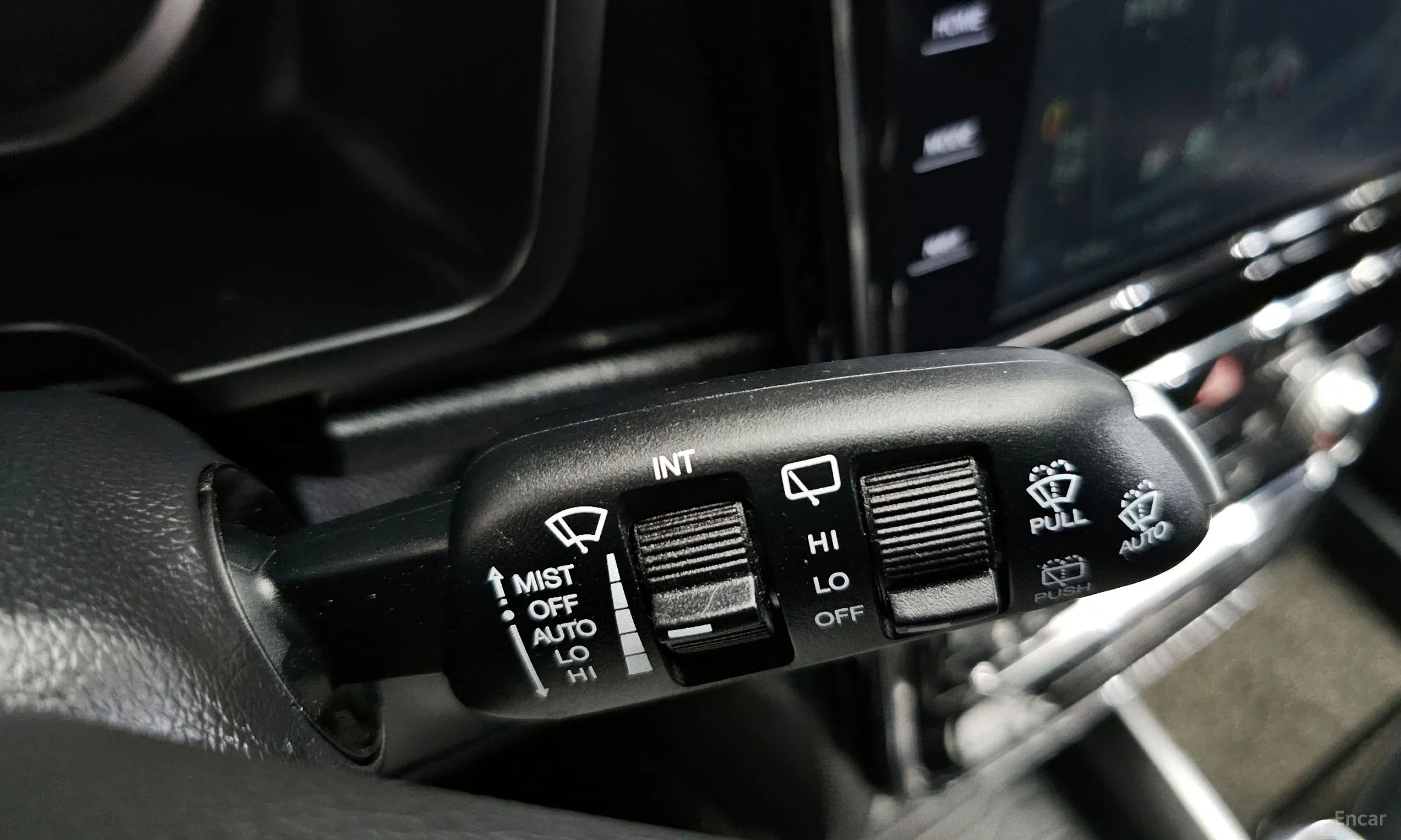 KG Mobility (SsangYong) Berry New Tivoli превью 17