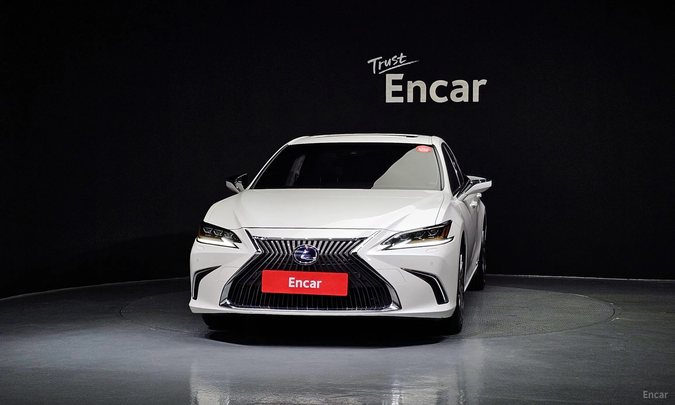 Lexus ES300h 7th Generation превью 3