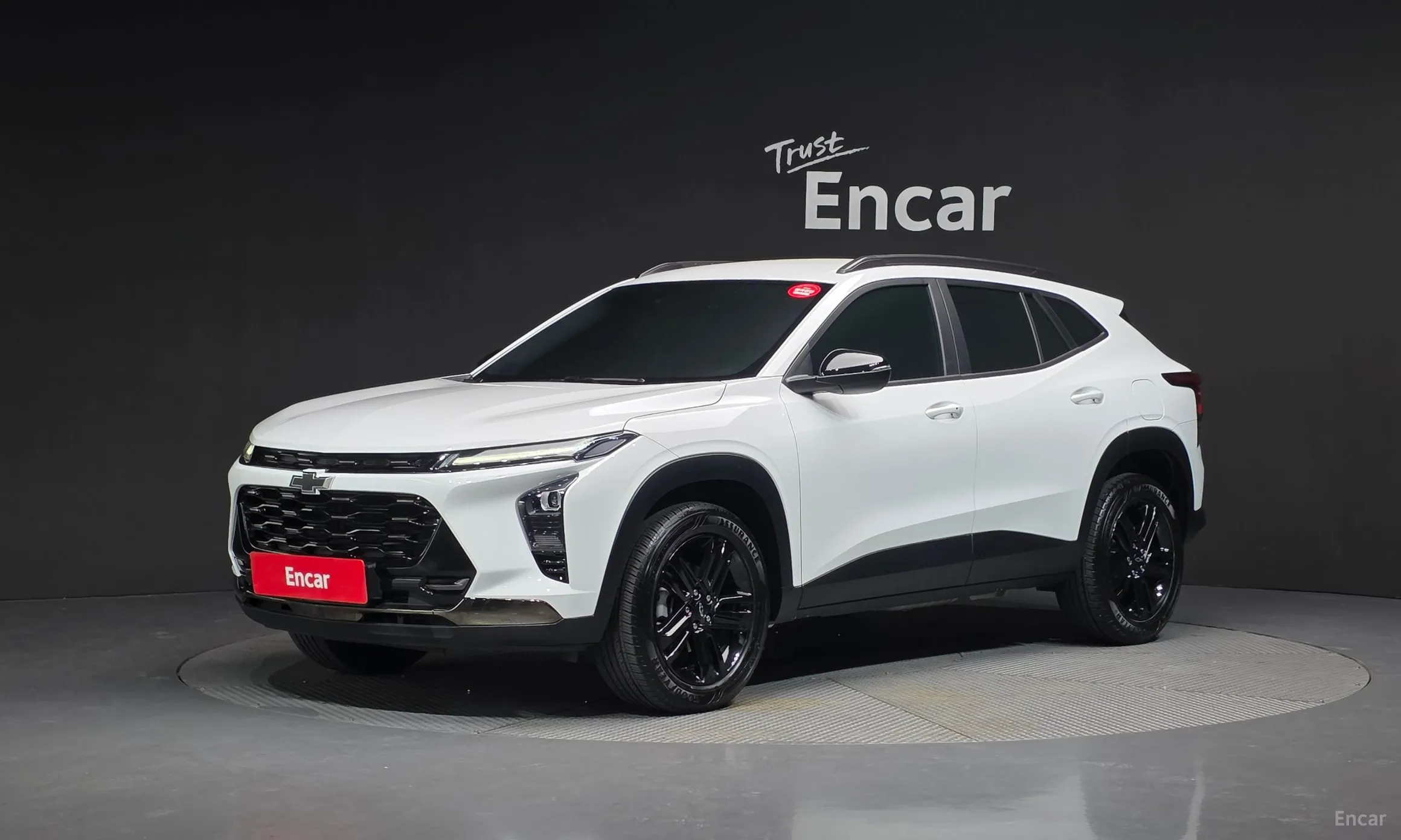 Trax Crossover