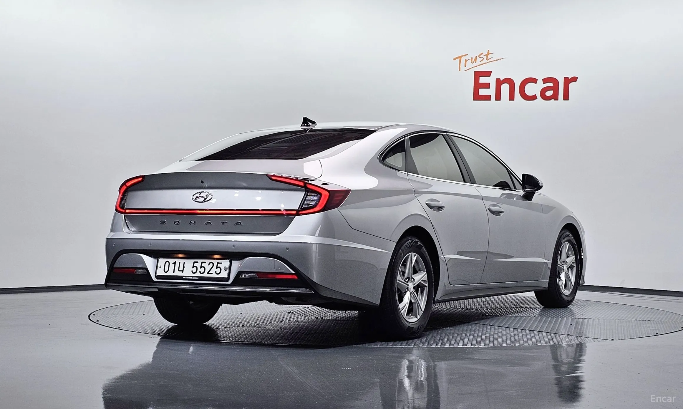 Hyundai Sonata (DN8)