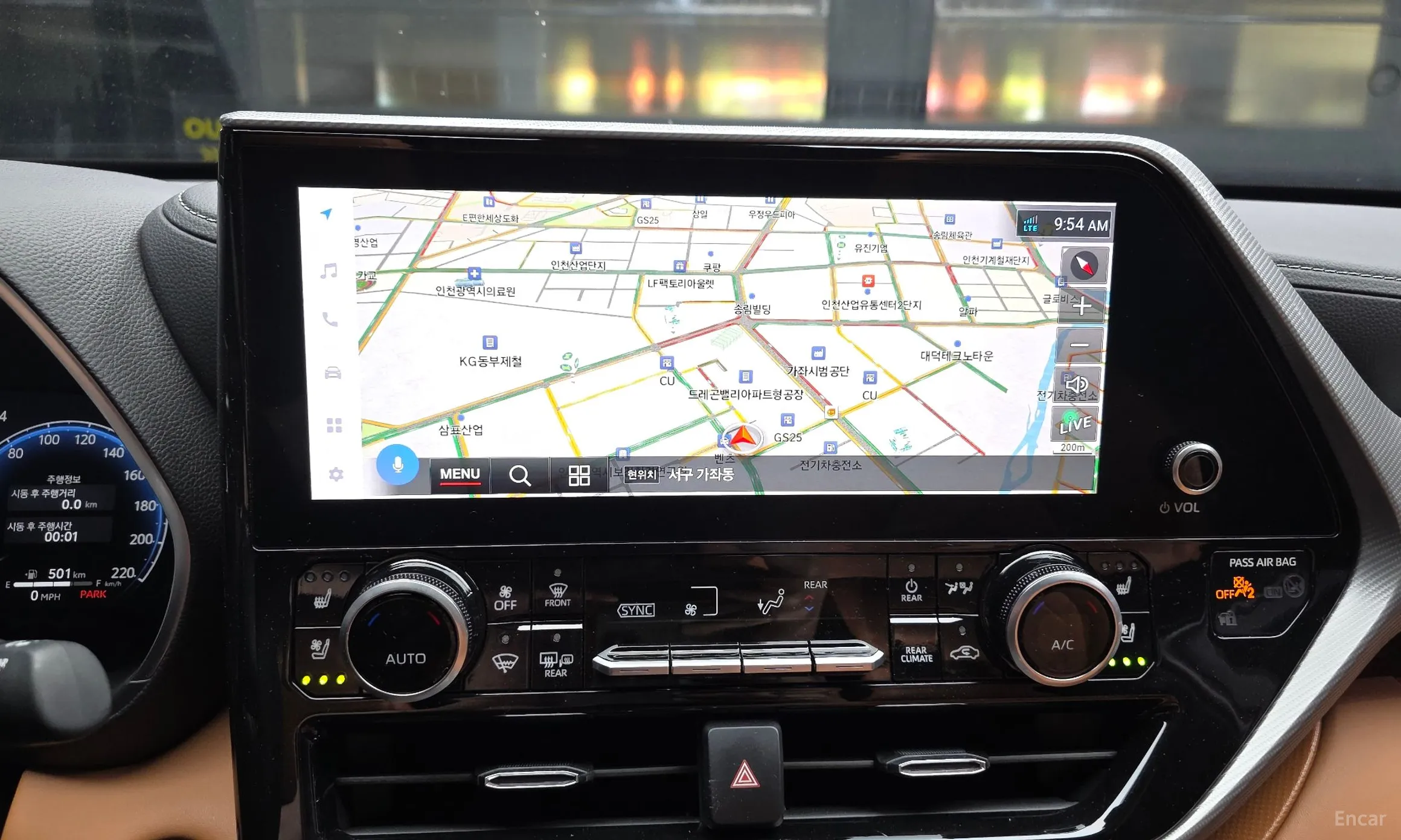 Toyota Highlander превью 15