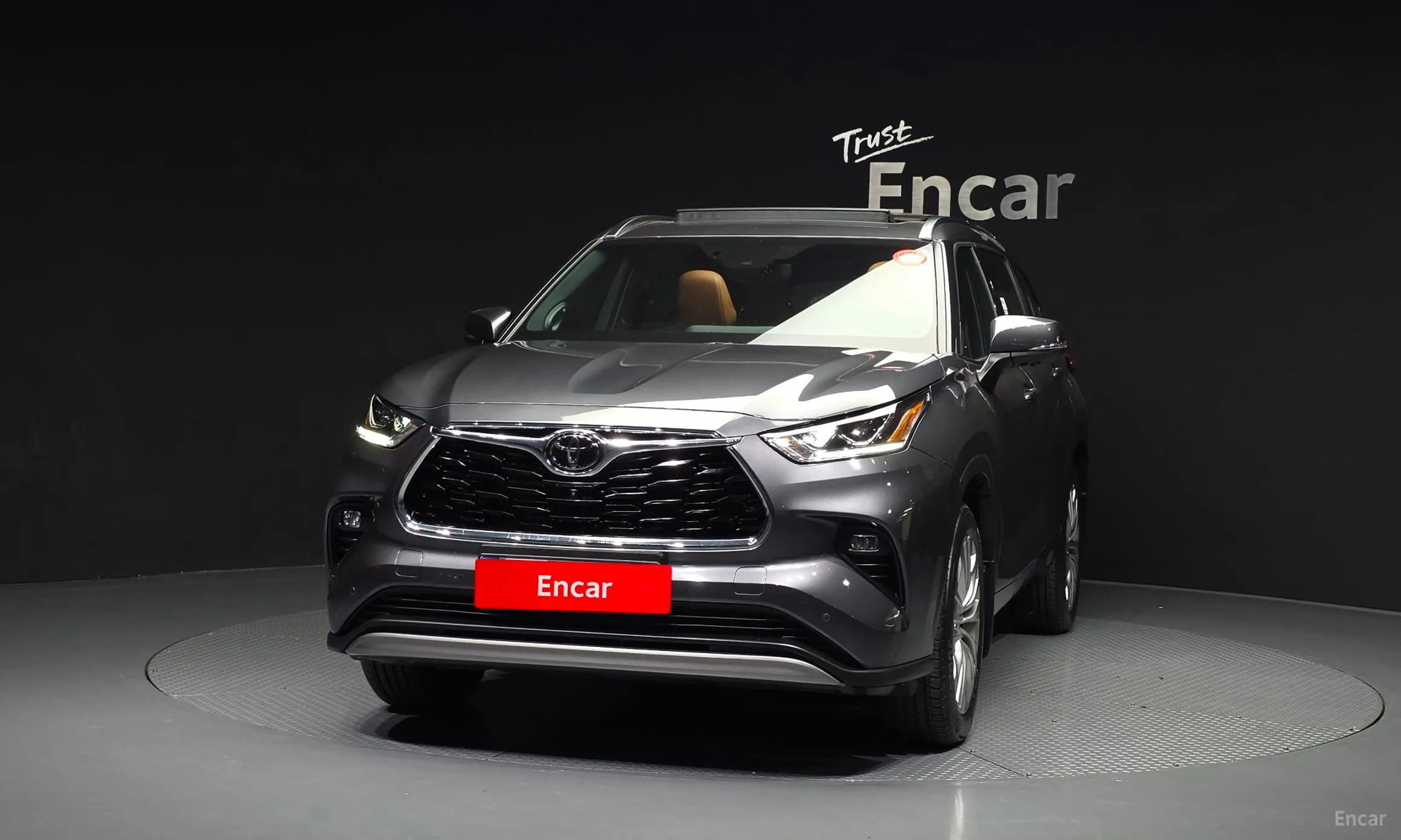 Toyota Highlander превью 3