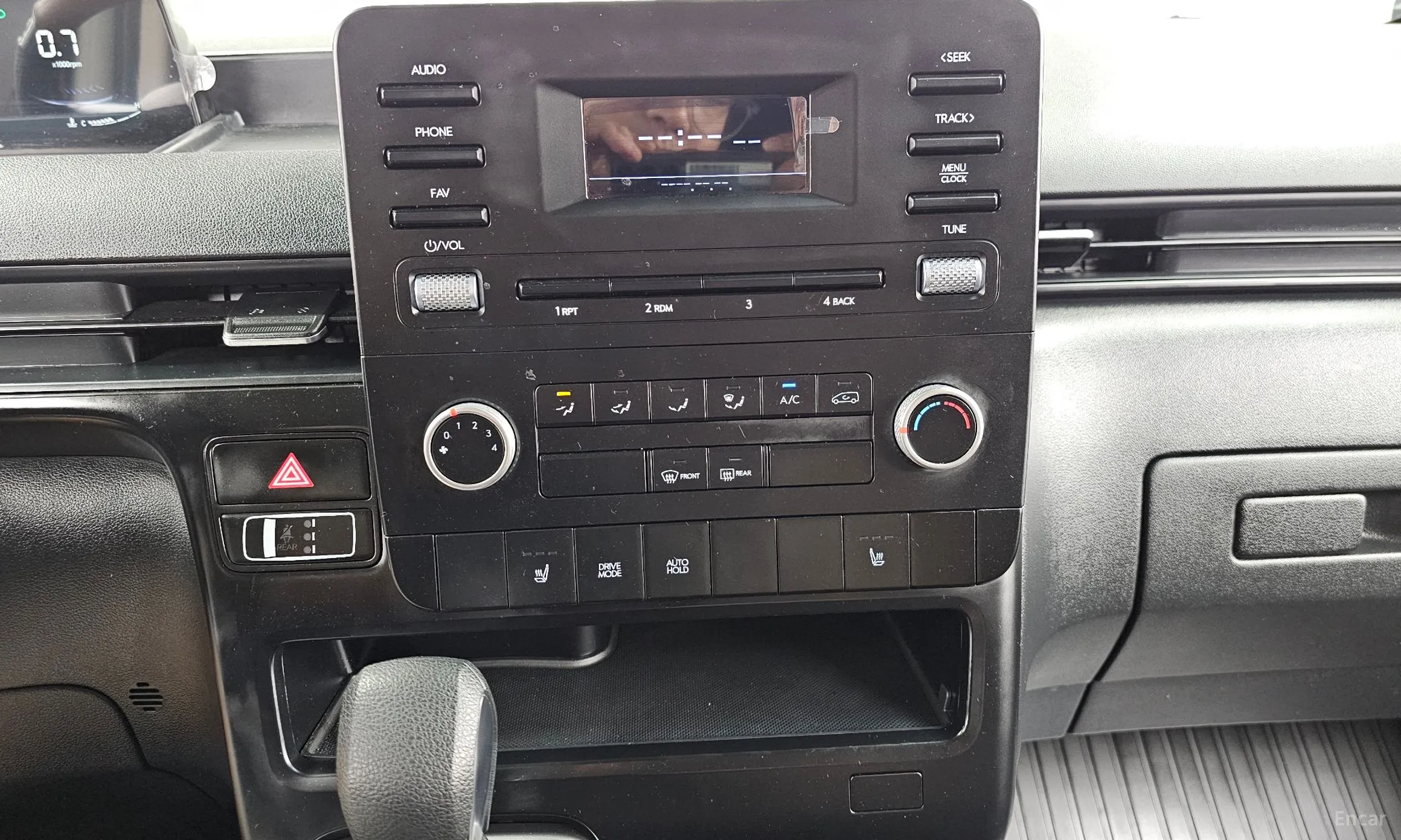 Hyundai Staria превью 14
