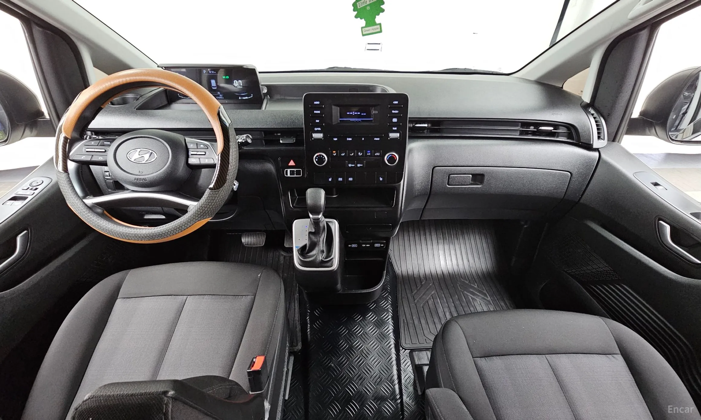 Hyundai Staria превью 7