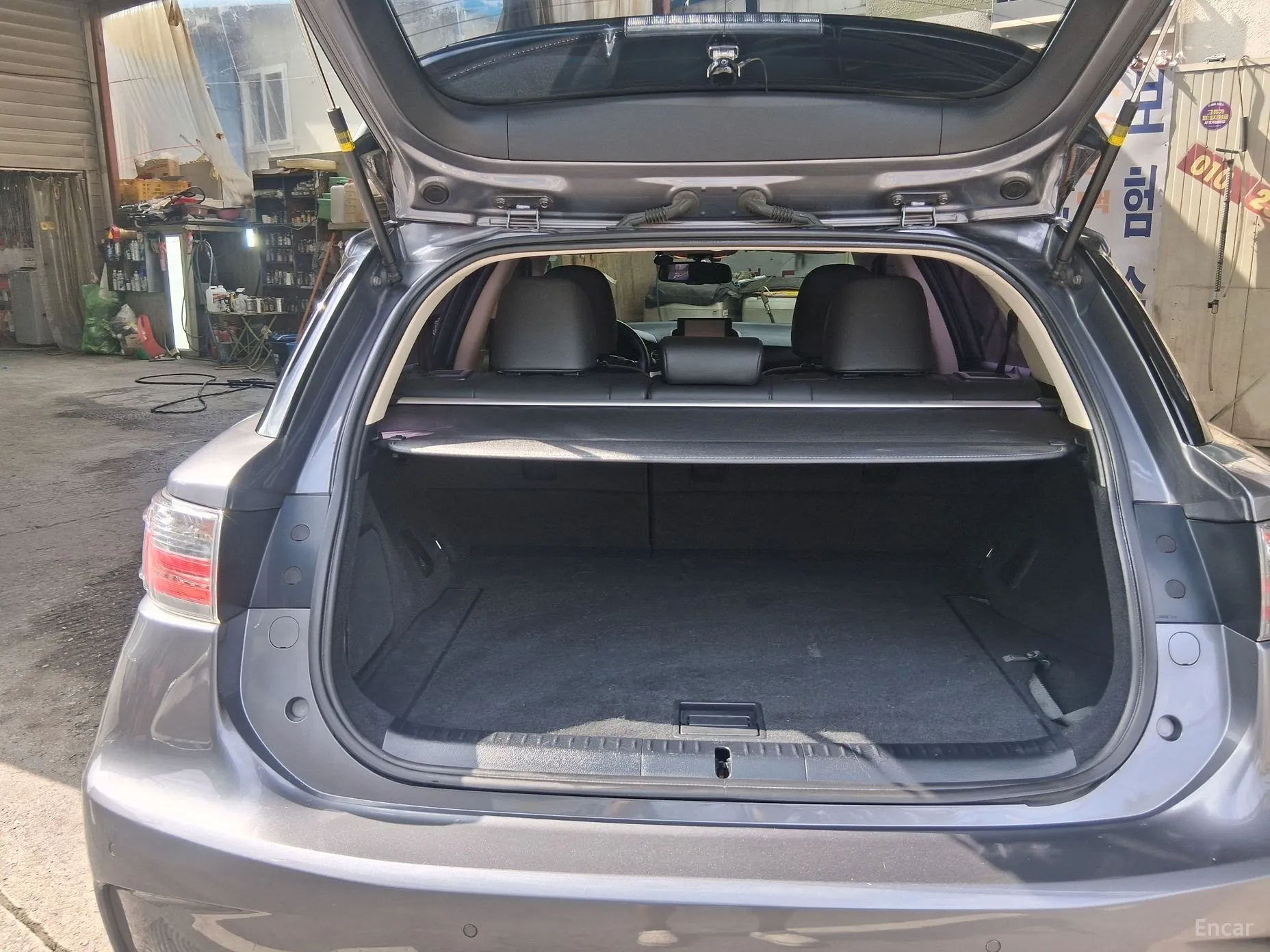 Lexus CT200h превью 9