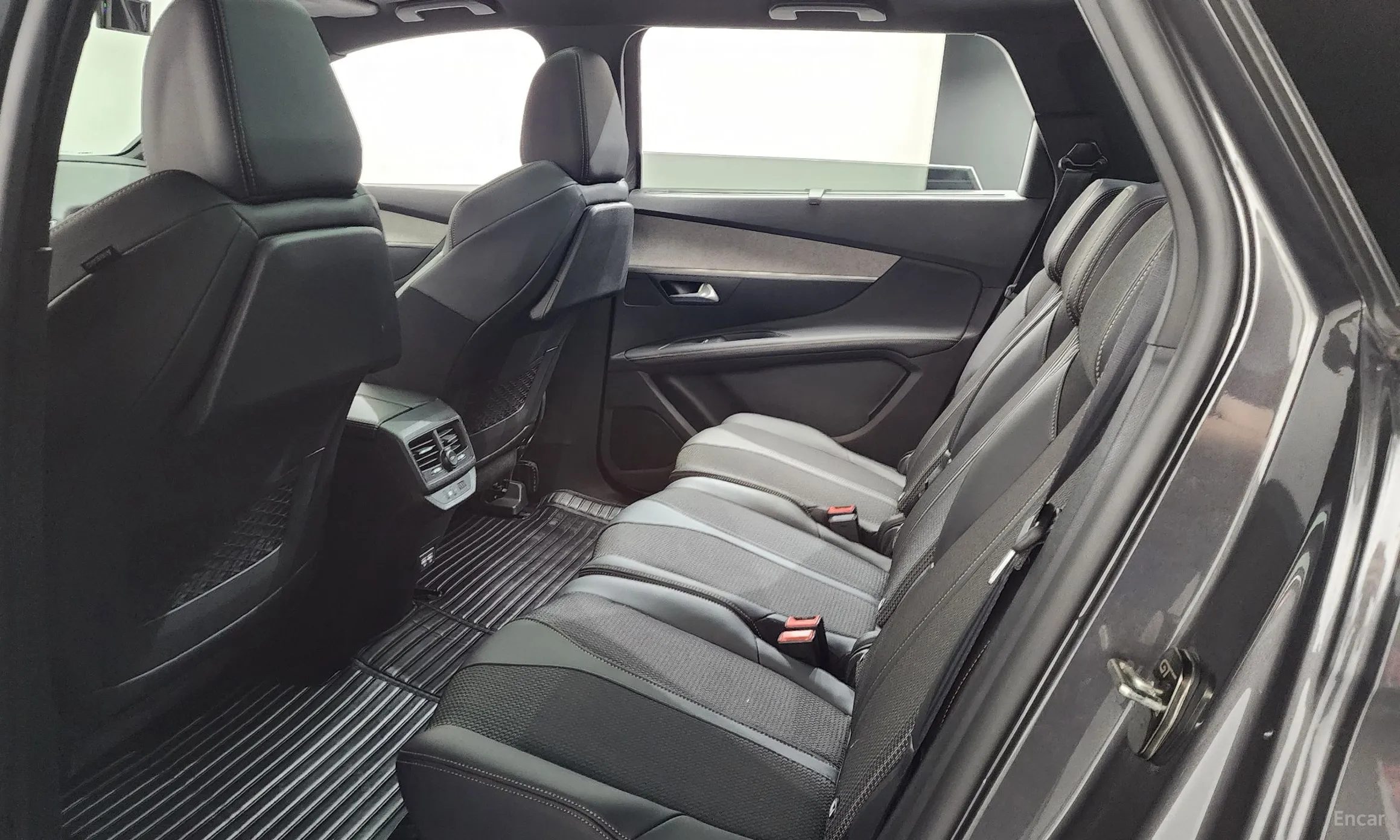 Peugeot 5008 2nd generation превью 11