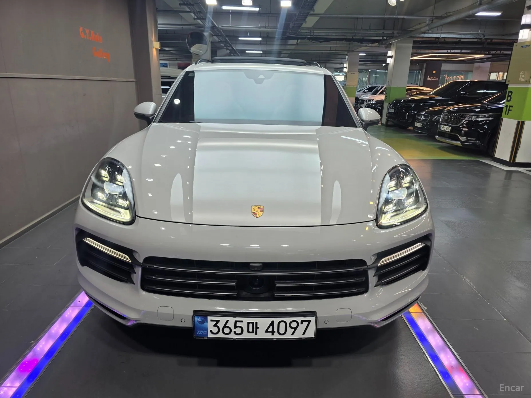 Porsche Cayenne (PO536) превью 3