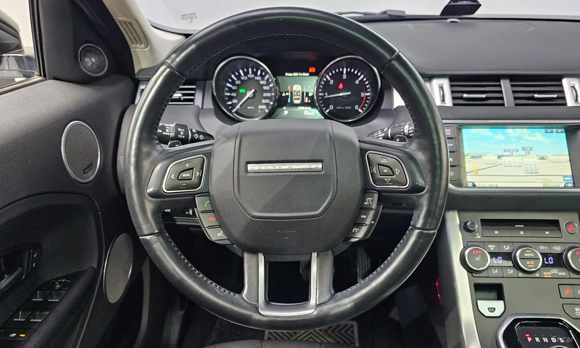 Land Rover Range Rover Evoque превью 15