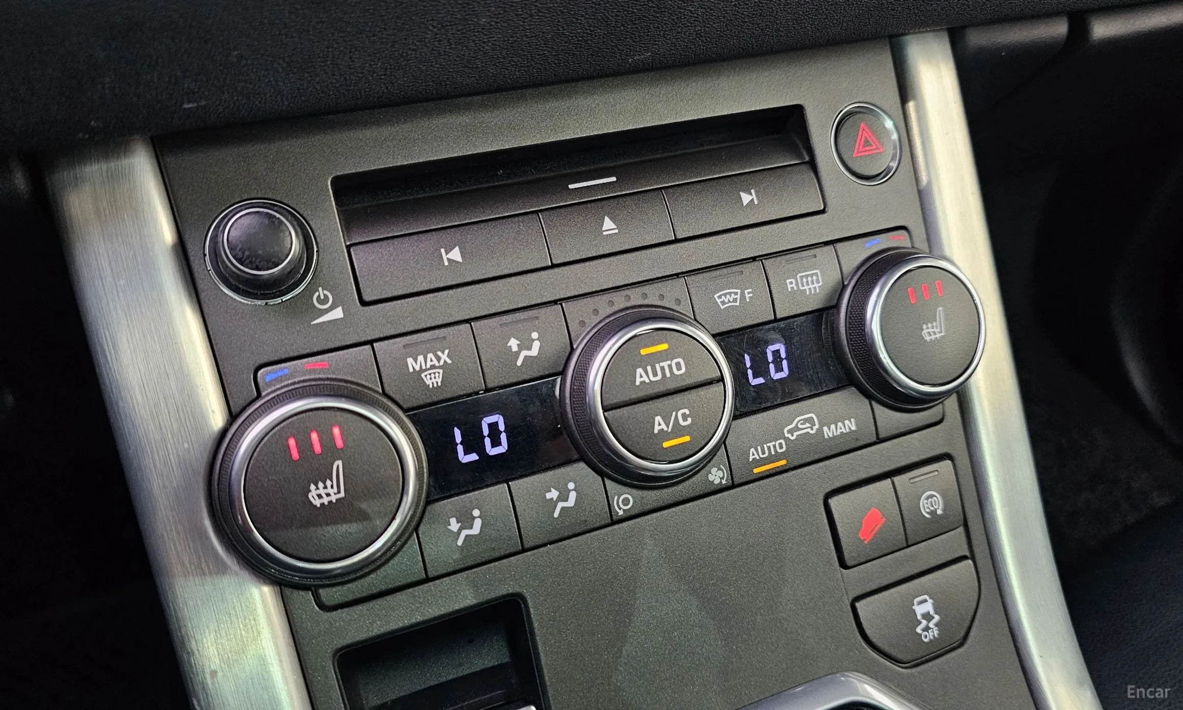 Land Rover Range Rover Evoque превью 19