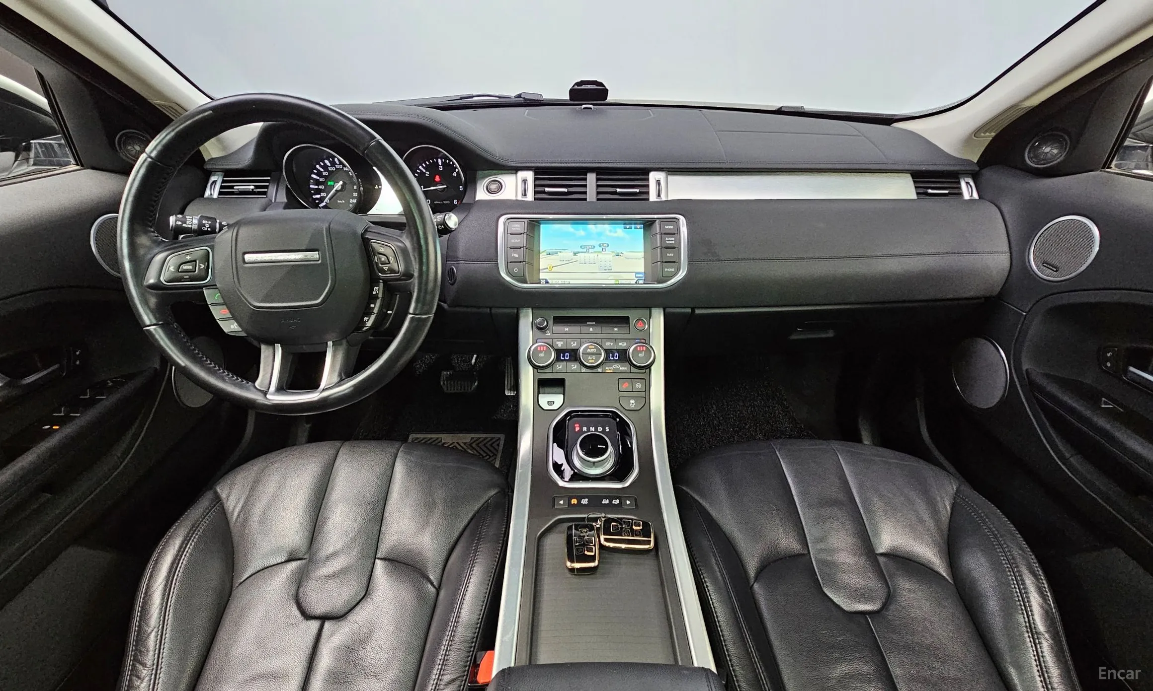 Land Rover Range Rover Evoque превью 7