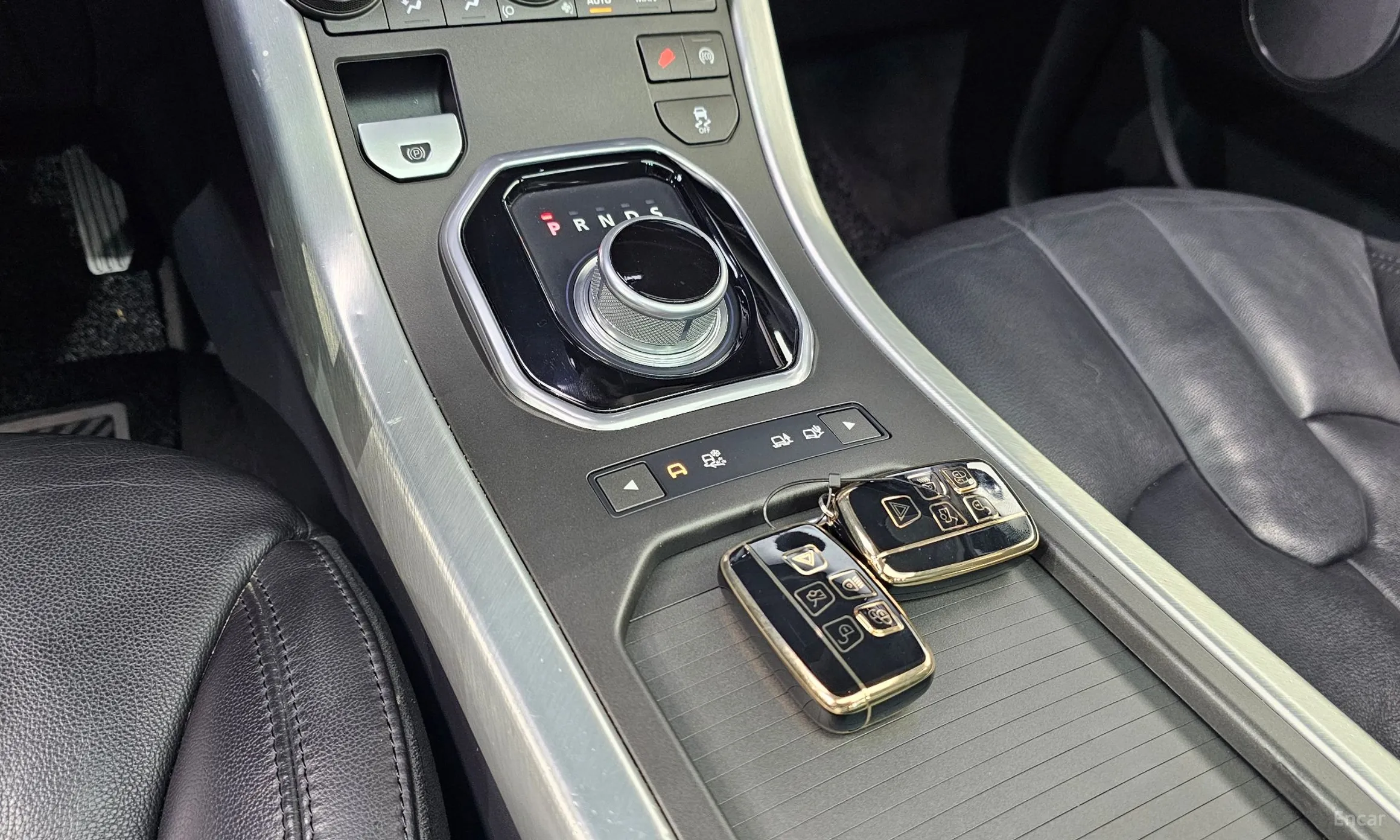 Land Rover Range Rover Evoque превью 9