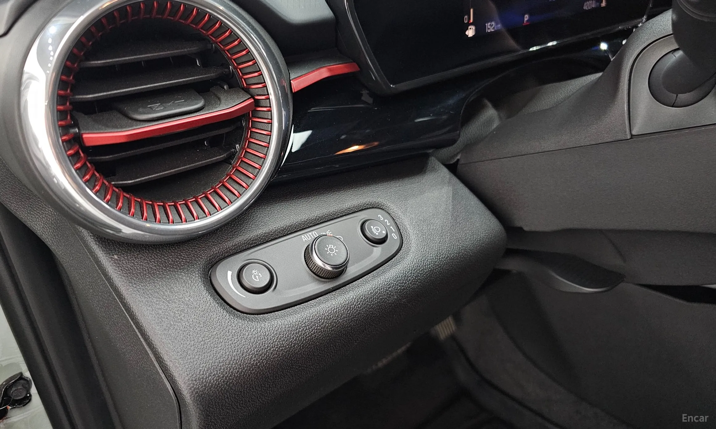 Chevrolet (GM Daewoo) Trax Crossover превью 19