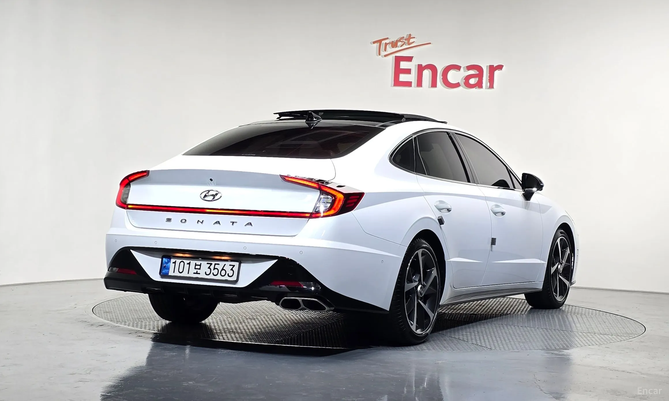 Hyundai Sonata (DN8)