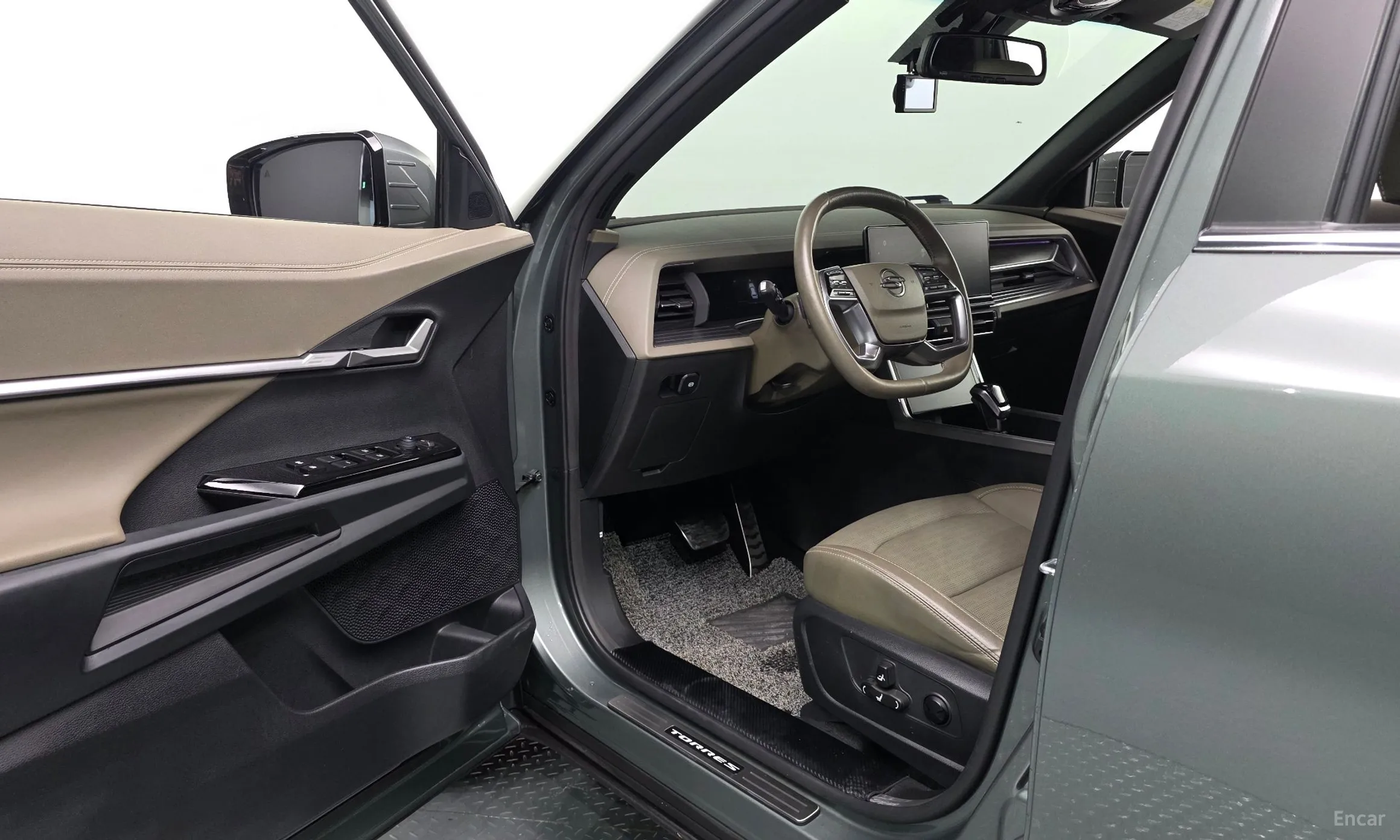KG Mobility (SsangYong) Torres превью 10
