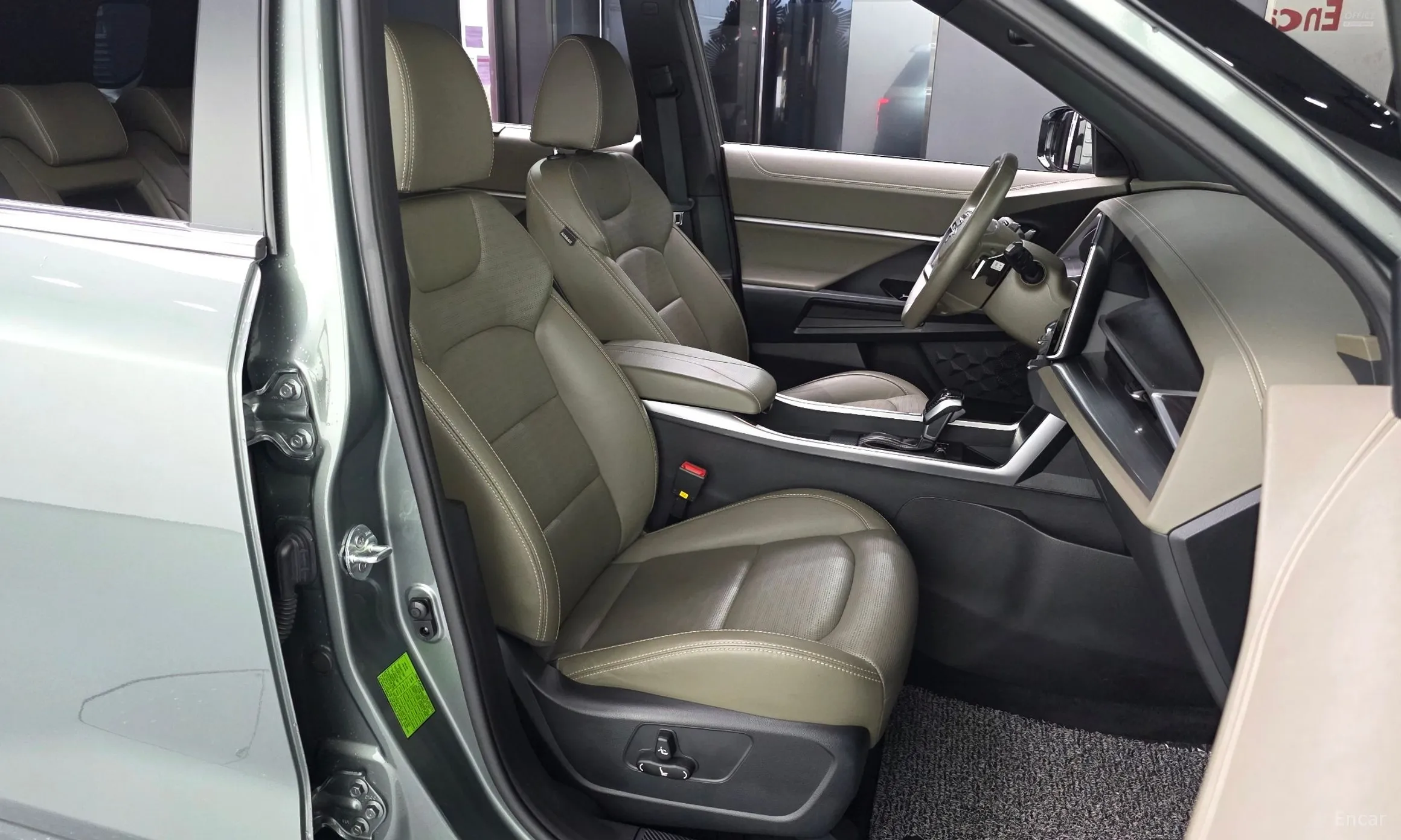 KG Mobility (SsangYong) Torres превью 11