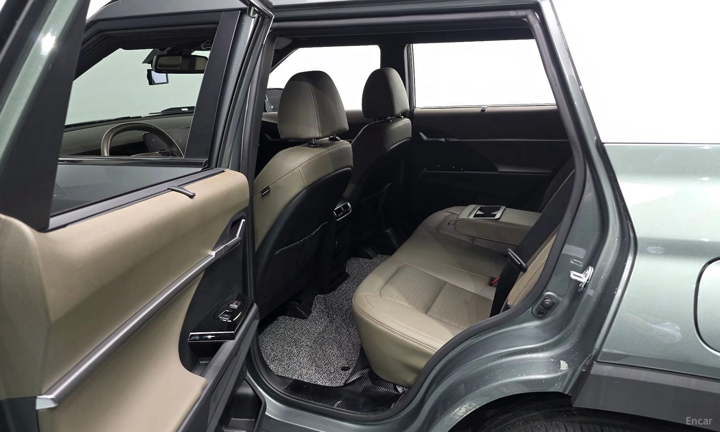 KG Mobility (SsangYong) Torres превью 12