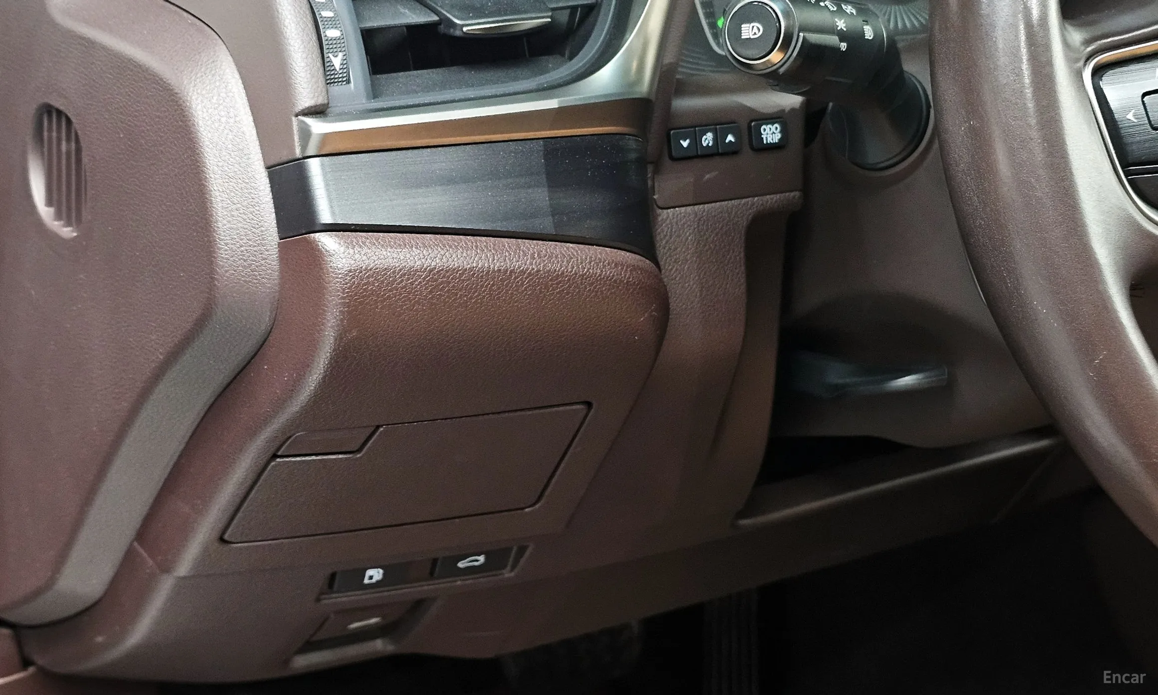 Lexus ES300h 7th Generation превью 16
