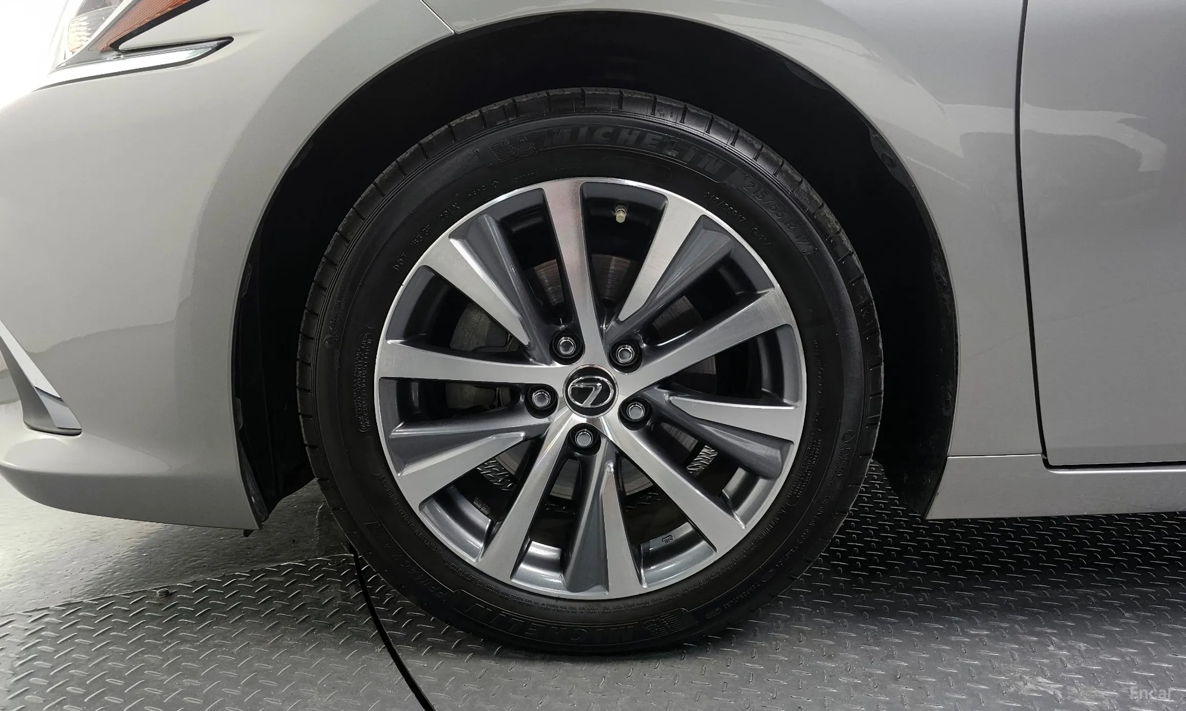 Lexus ES300h 7th Generation превью 5