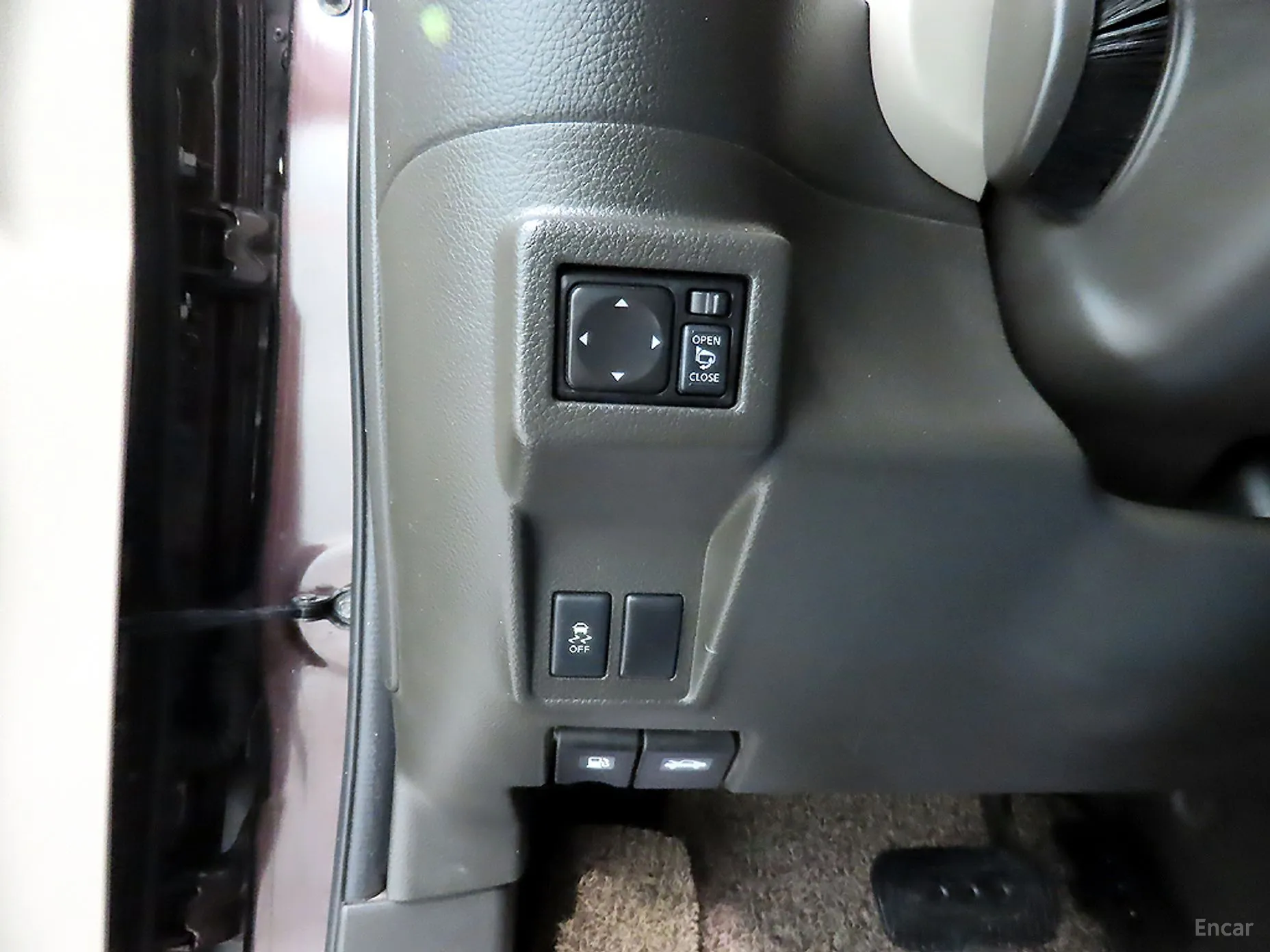 Nissan Cube превью 16
