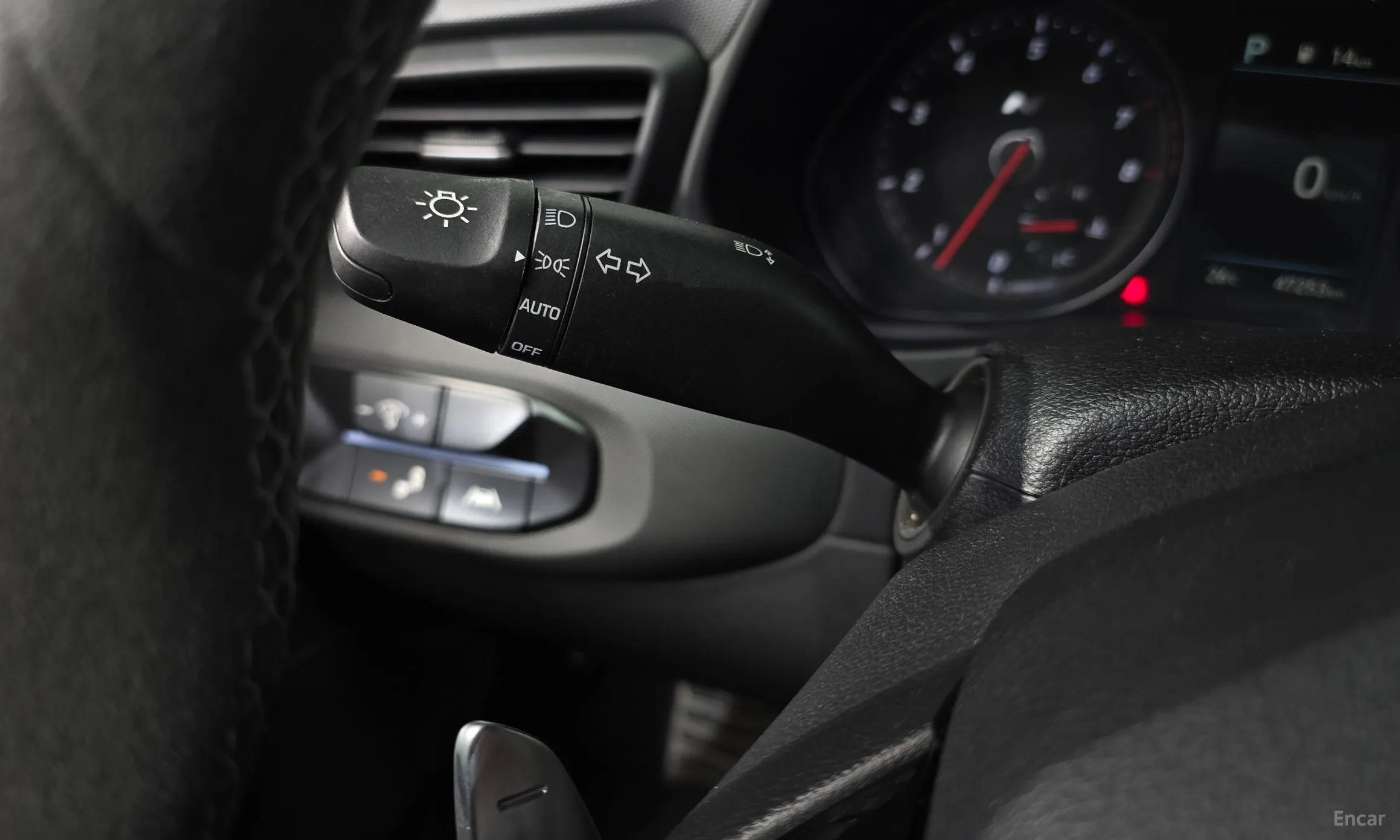 Hyundai Veloster (JS) превью 20