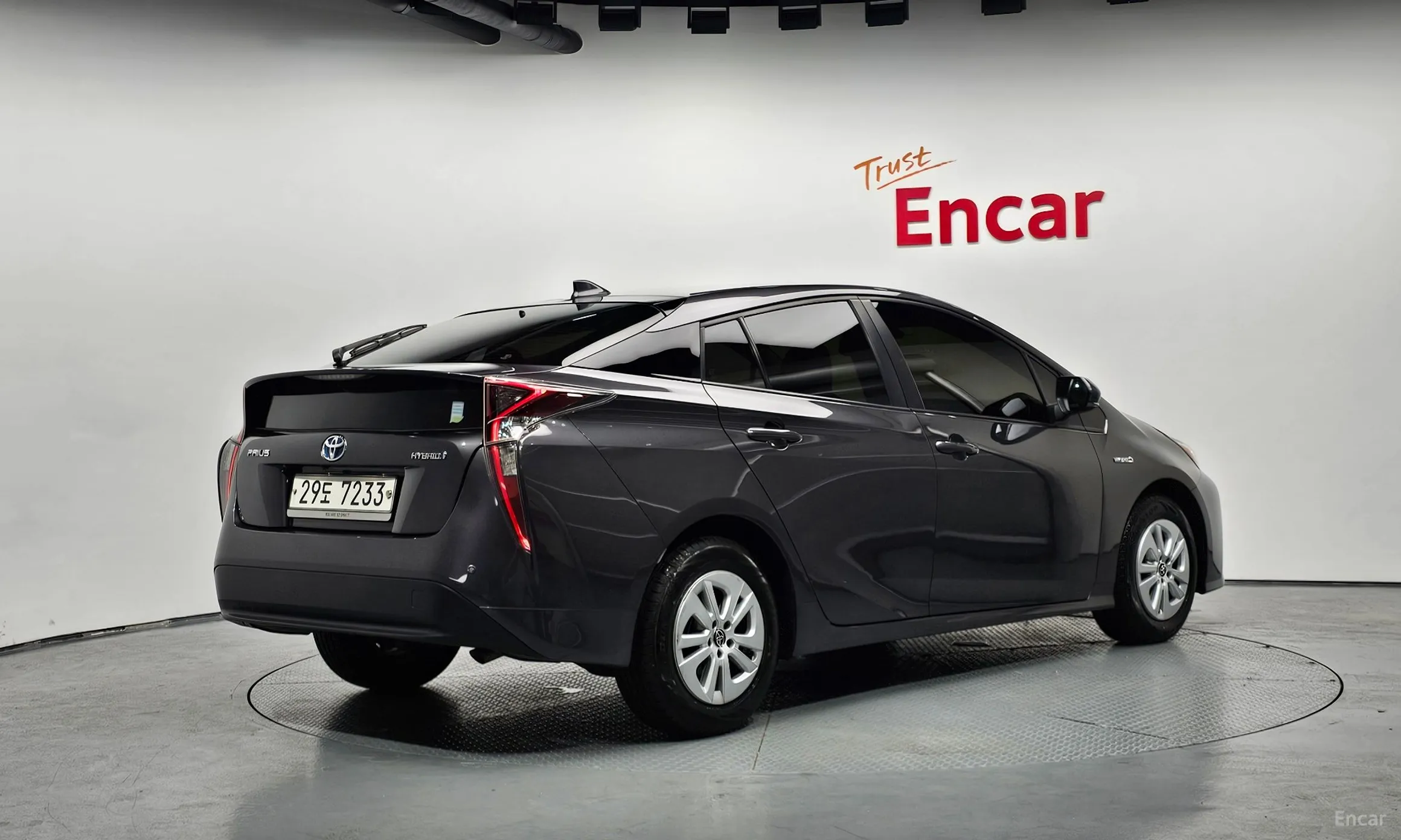 Toyota Prius 4th Generation