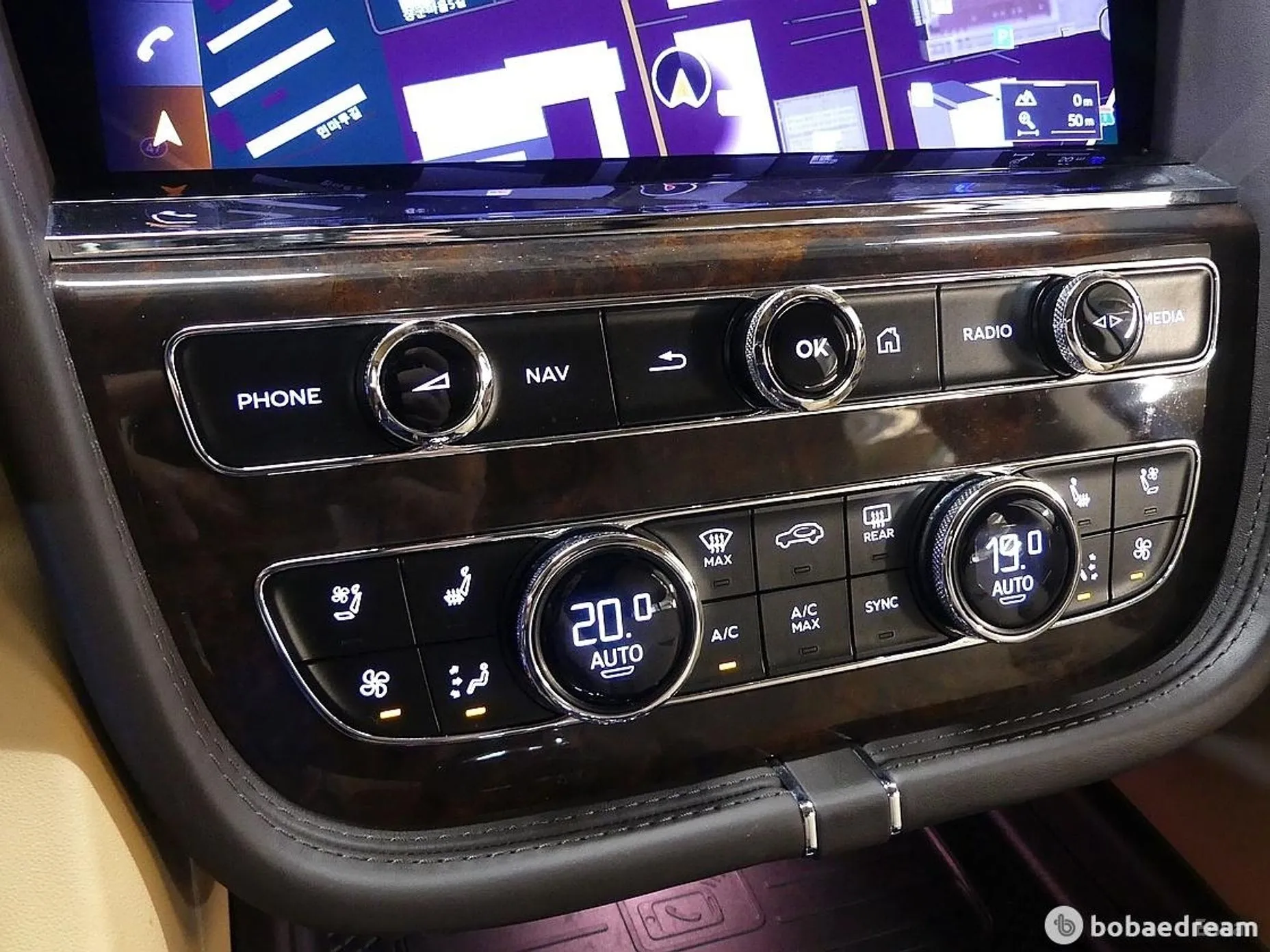 Bentley Bentayga превью 11