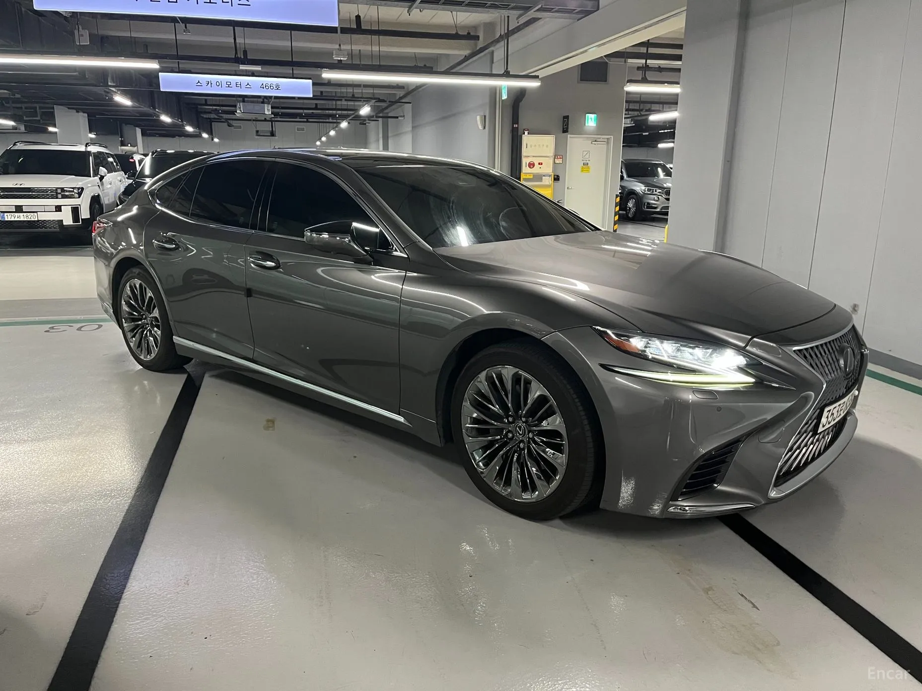 Lexus LS500 5th Generation превью 4