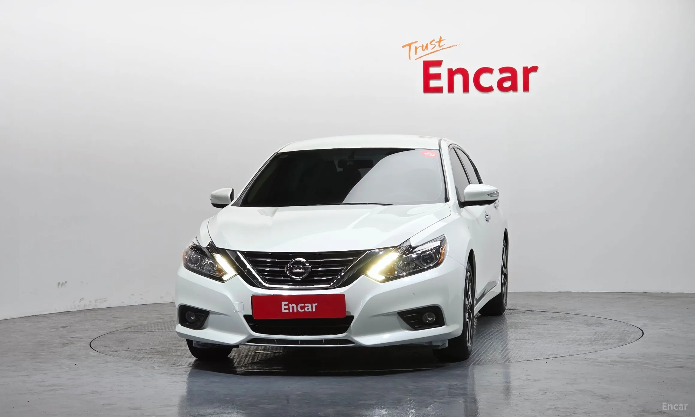 Nissan Altima превью 3