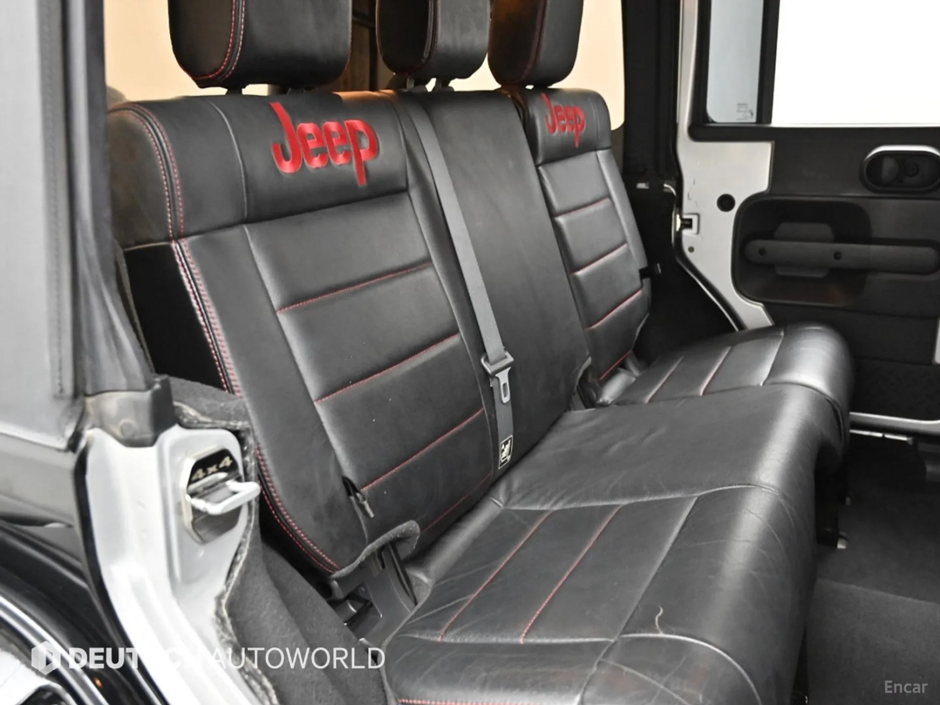 Jeep Wrangler (JK) превью 12