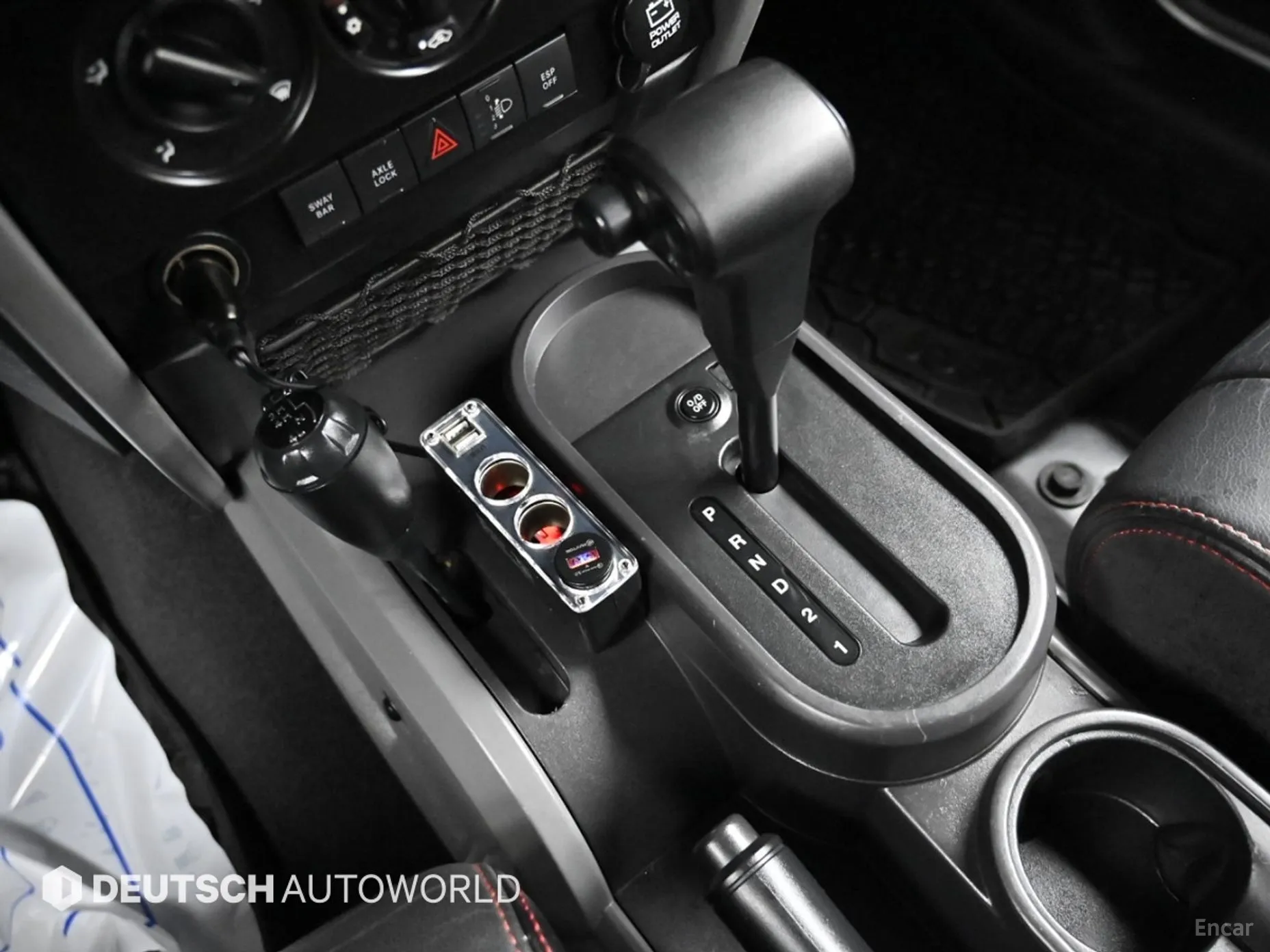 Jeep Wrangler (JK) превью 9