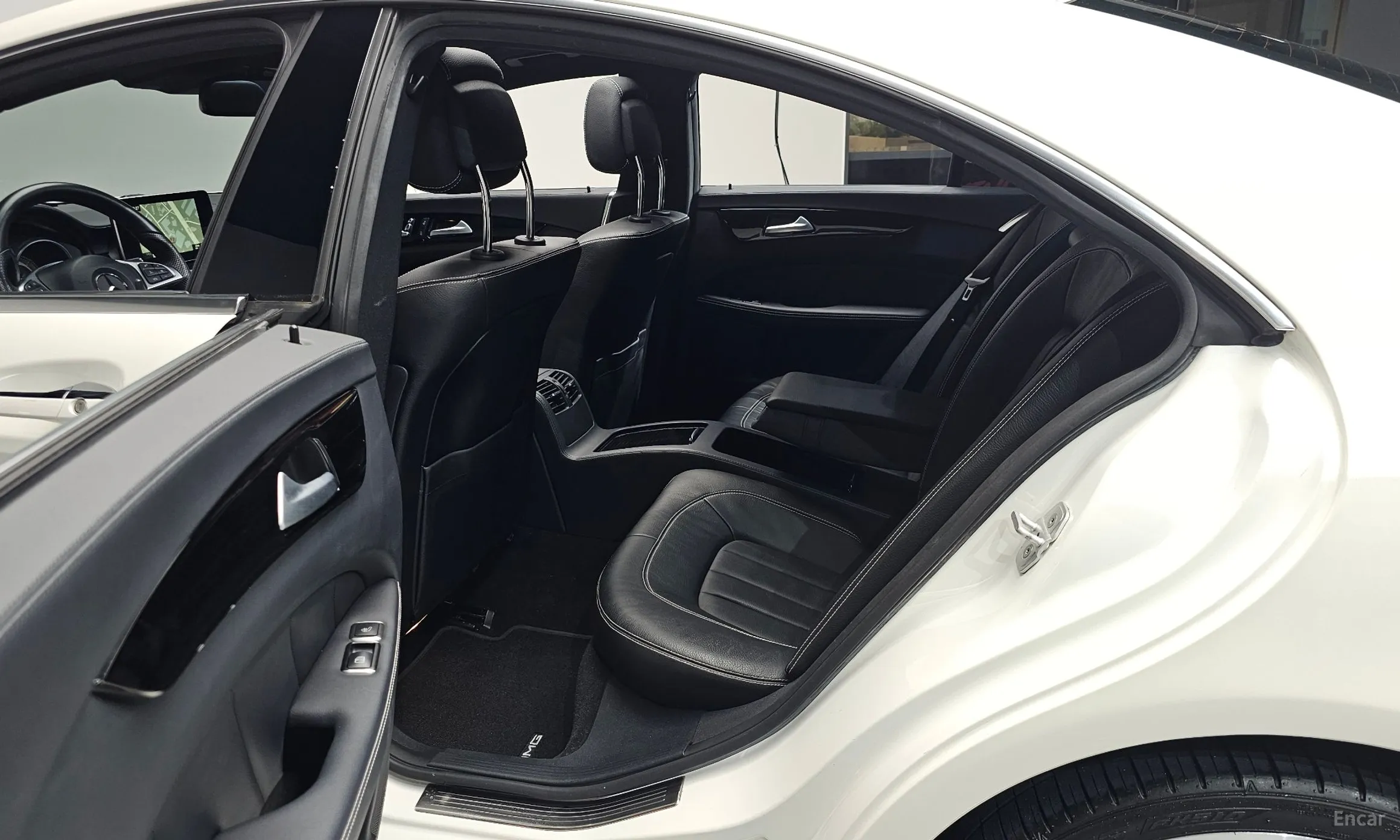 Mercedes Benz CLS-Class W218 превью 12